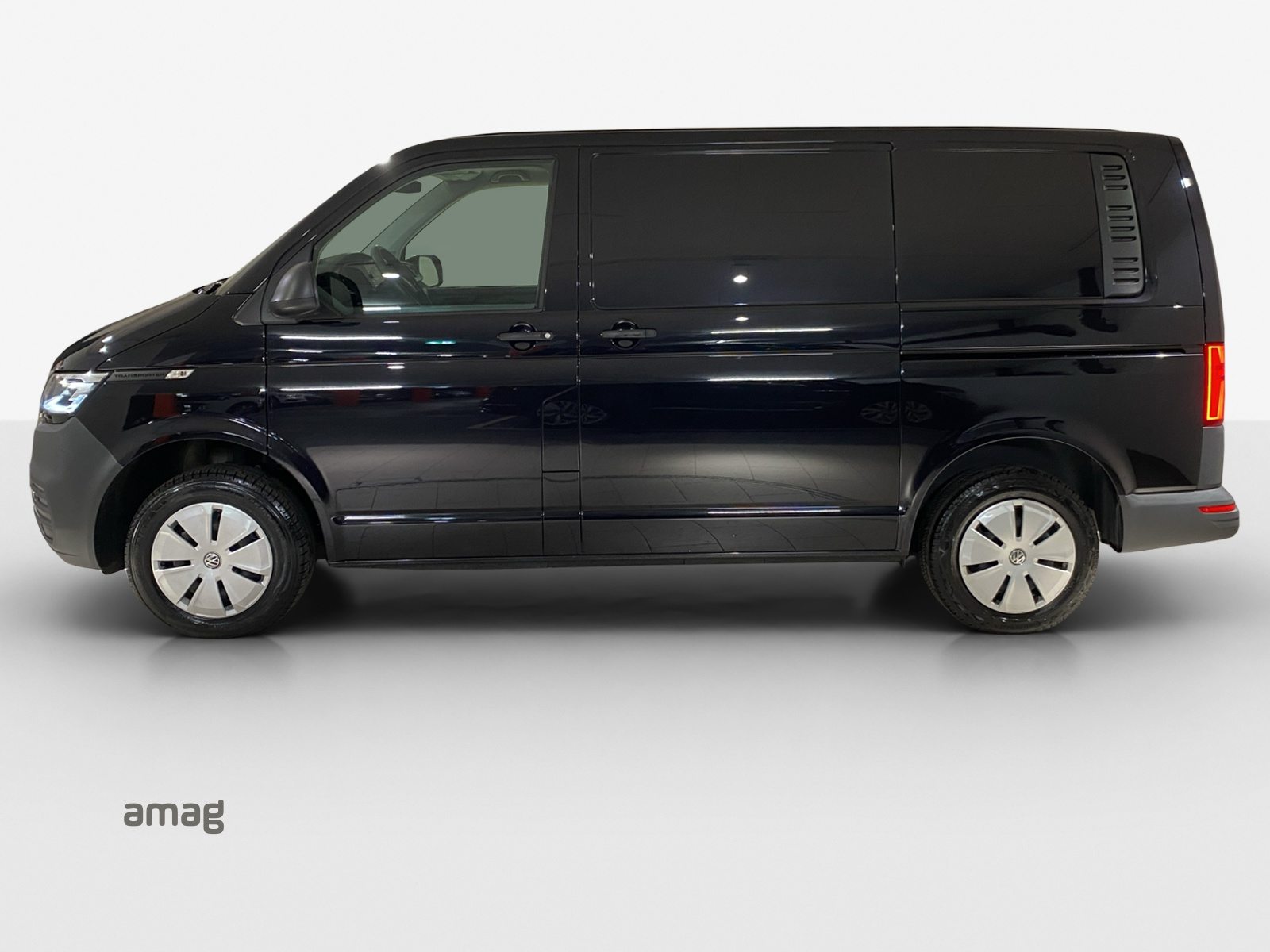 VW Transporter 6.1 Kastenwagen RS 3000 mm, Diesel, Second hand / Used, Automatic - 2