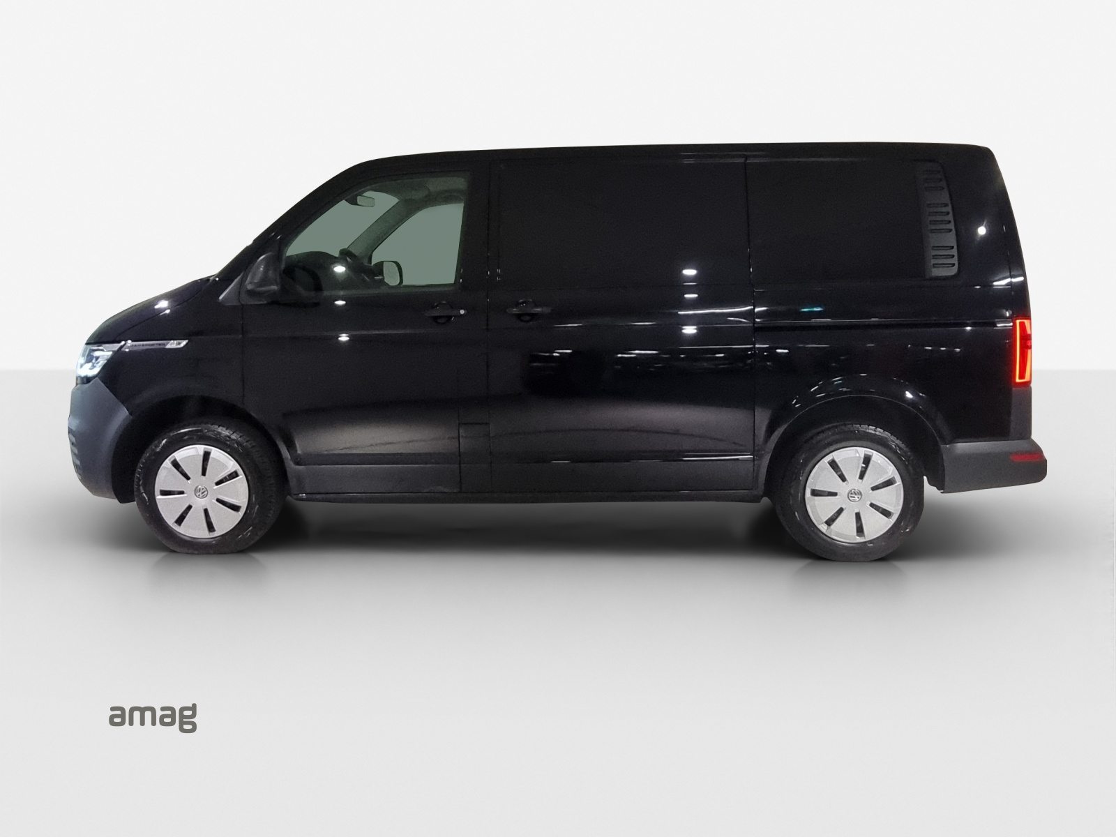 VW Transporter 6.1 Kastenwagen RS 3000 mm, Diesel, Second hand / Used, Automatic - 2