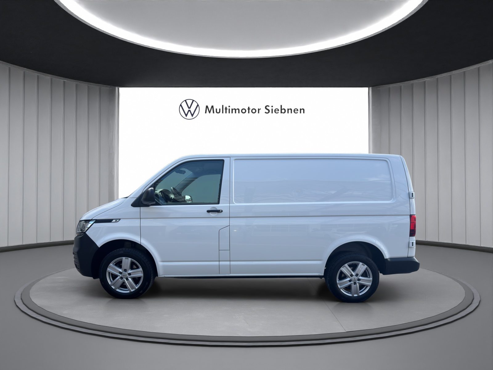 VW Transporter 6.1 Kastenwagen Entry RS 3000 mm, Diesel, Second hand / Used, Manual - 2