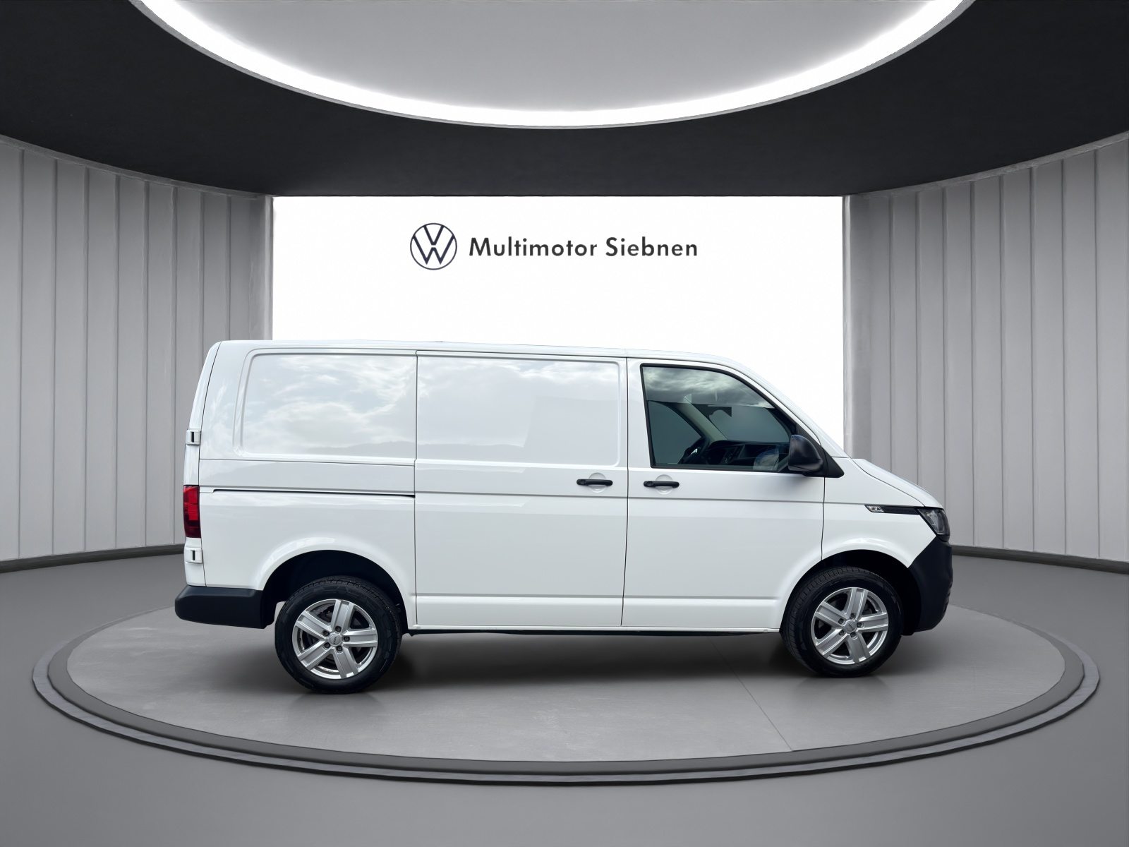 VW Transporter 6.1 Kastenwagen Entry RS 3000 mm, Diesel, Second hand / Used, Manual - 6