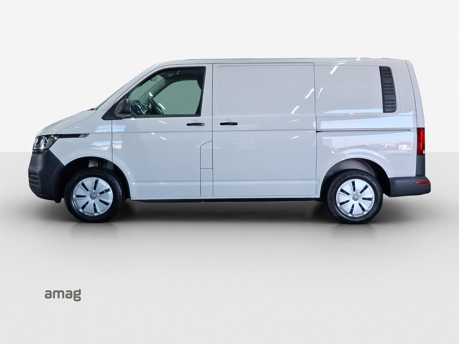 VW Transporter 6.1 Kastenwagen RS 3000 mm, Diesel, Second hand / Used, Manual - 2