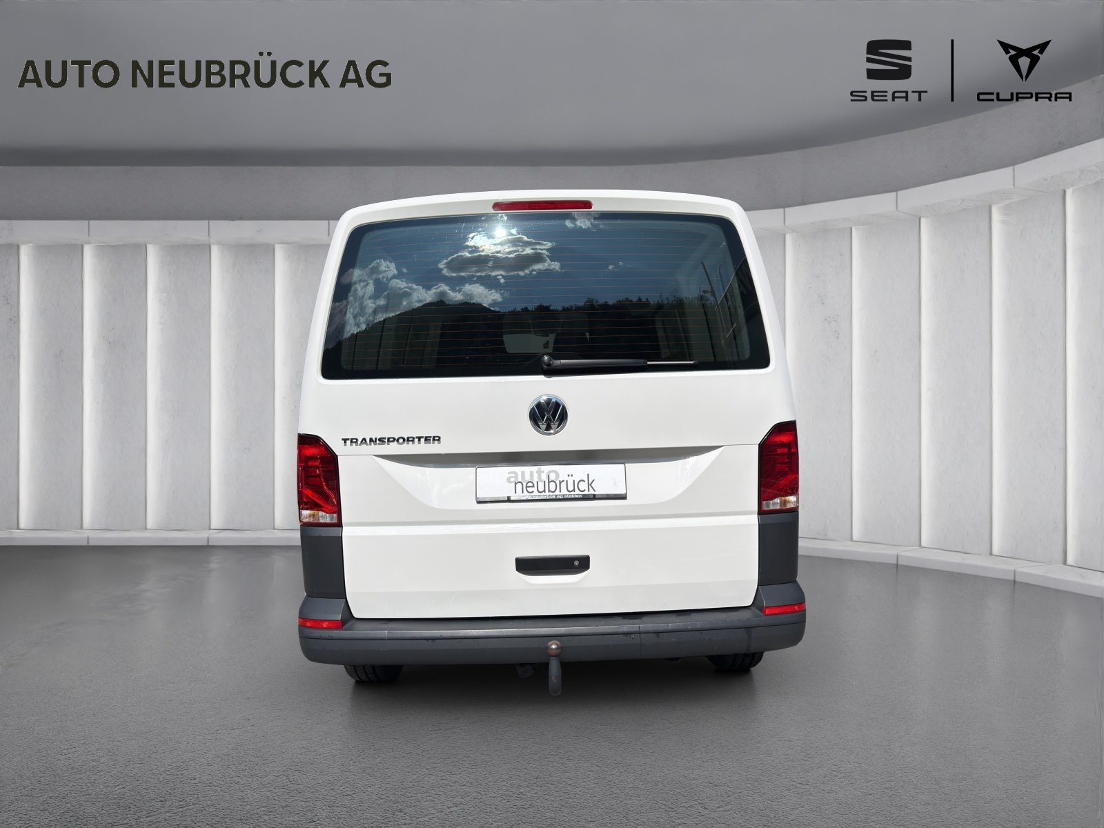 VW Transporter 6.1 Kastenwagen Entry RS 3000 mm, Diesel, Second hand / Used, Manual - 3