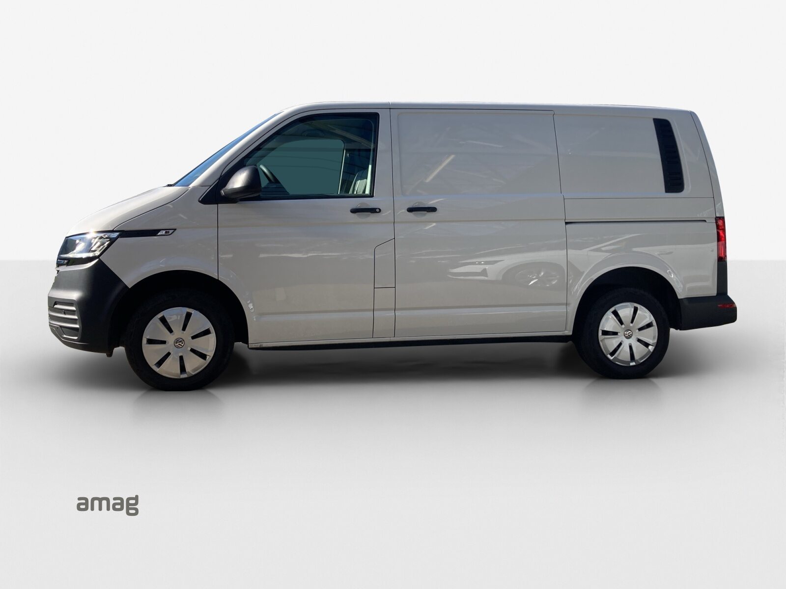 VW Transporter 6.1 Kastenwagen RS 3000 mm, Diesel, Second hand / Used, Automatic - 2