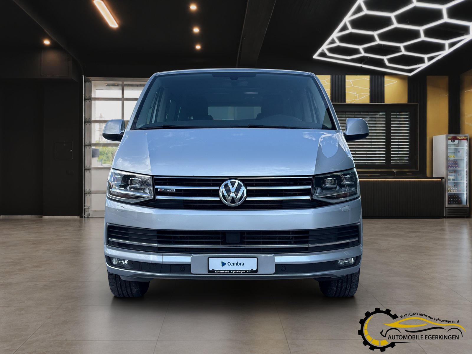 VW T6 Multivan 2.0 TDI 199 Comfortline DSG 4m, Diesel, Occasion / Gebraucht, Automatik - 2