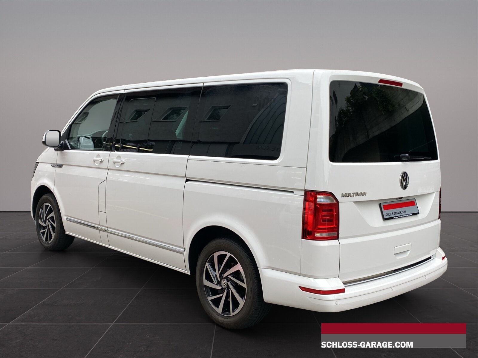VW T6 Multivan 2.0 TDI, Diesel, Second hand / Used, Automatic - 4