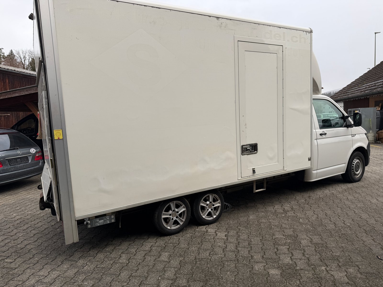 VW T6 2.0 TDI, Diesel, Second hand / Used, Manual - 4