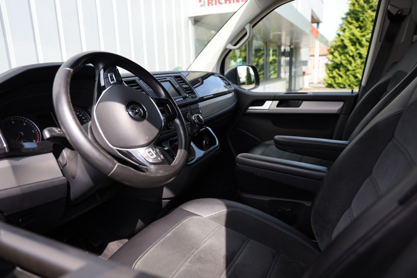 VW T6 Multivan 2.0 Bi-TDI Comfortline, Diesel, Occasion / Gebraucht, Handschaltung - 4