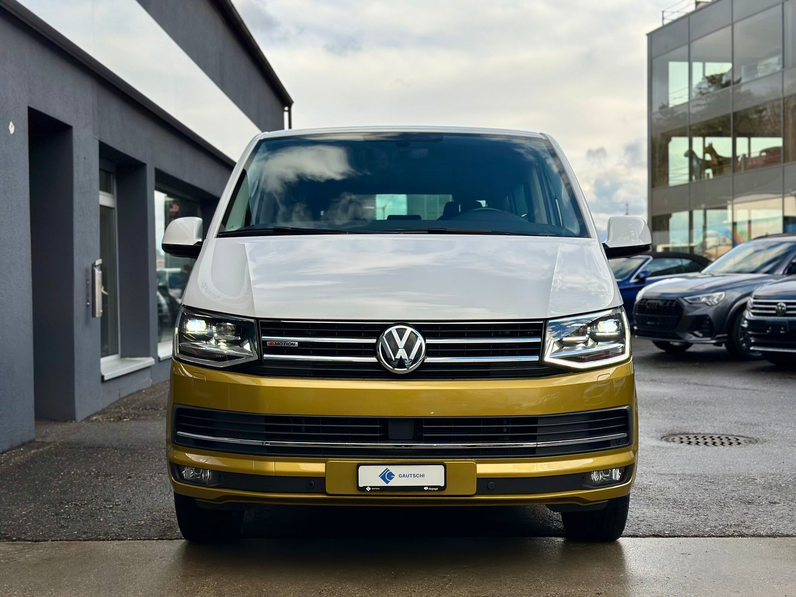 VW T6 Multivan 2.0 TDI Highline Liberty DSG, Diesel, Second hand / Used, Automatic - 2