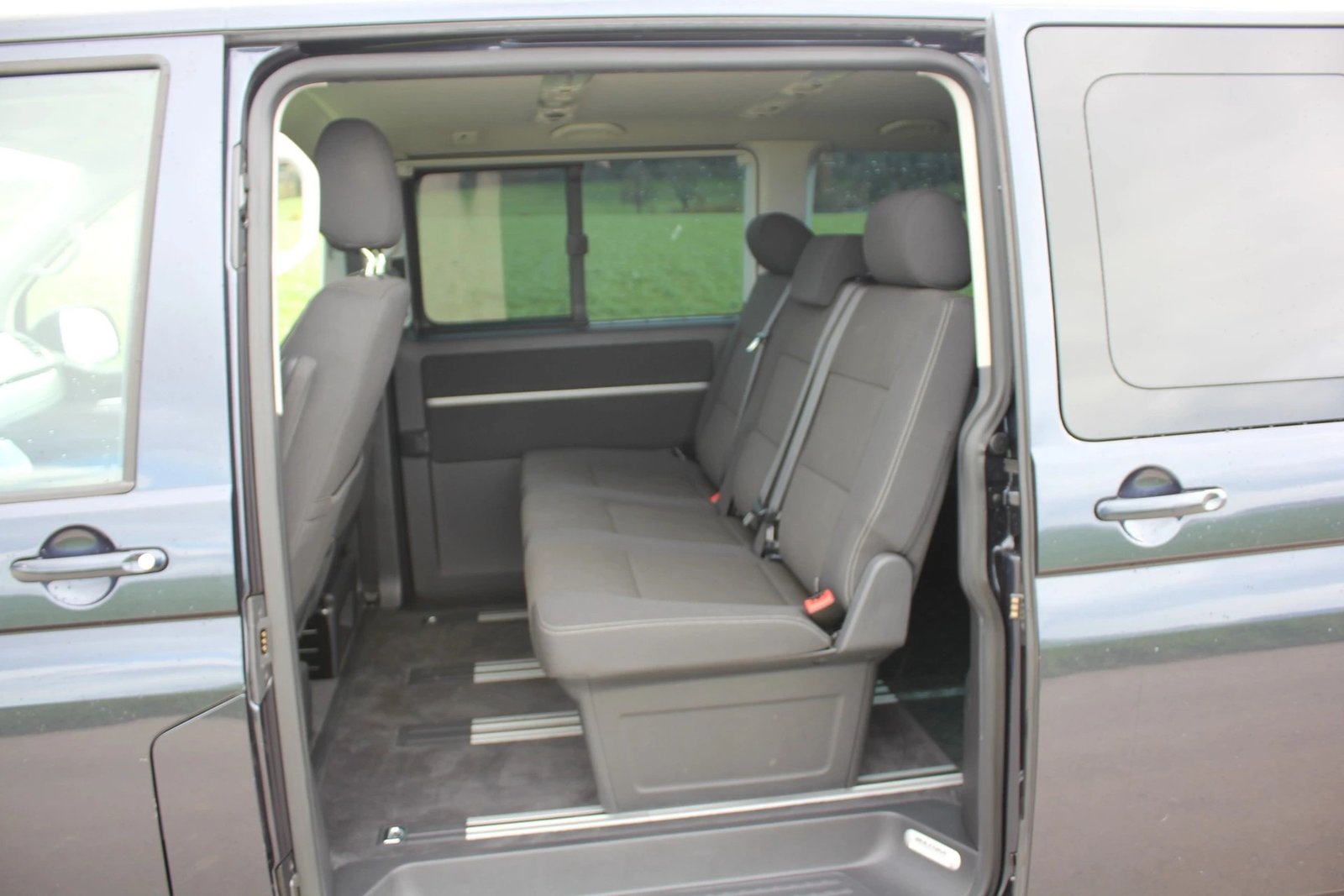 VW T6 Multivan 2.0 TDI Comfortline DSG mit Standheizung, Diesel, Occasion / Gebraucht, Automatik - 7