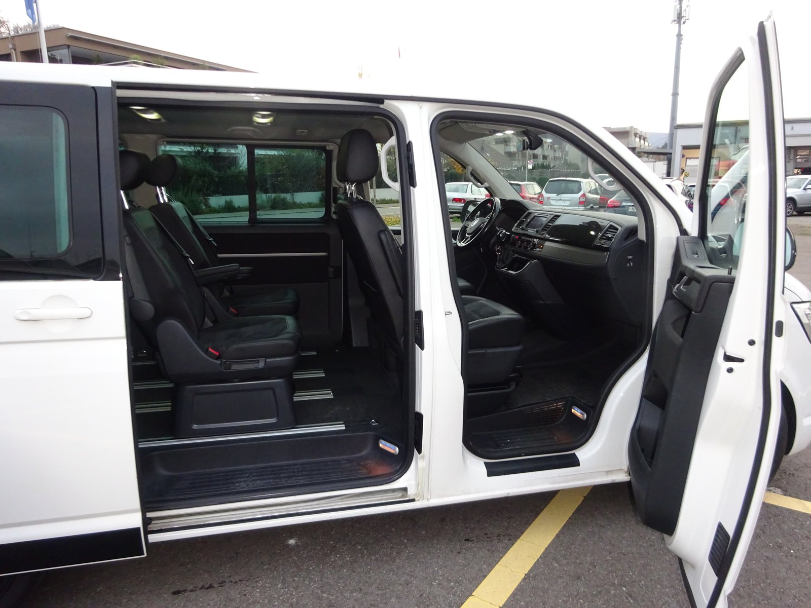 VW T6 Multivan 2.0 Bi-TDI Comfort. Gen. Six 4Mot. DSG, Diesel, Occasion / Utilisé, Automatique - 6