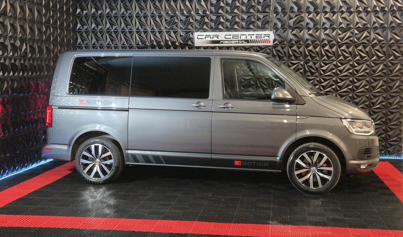 VW T6 Multivan 2.0 Bi-TDI Comfortline 4Motion DSG, Diesel, Second hand / Used, Automatic - 3