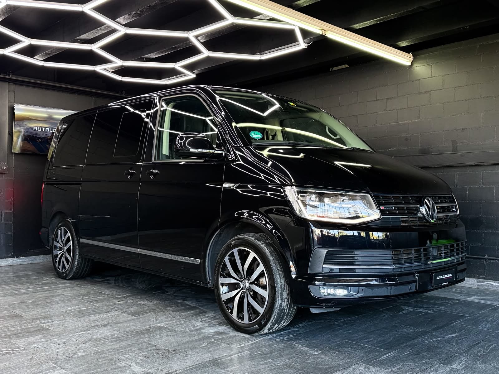 VW T6 Multivan 2.0 Bi-TDI Highline 4Motion DSG, Diesel, Occasioni / Usate, Automatico - 2
