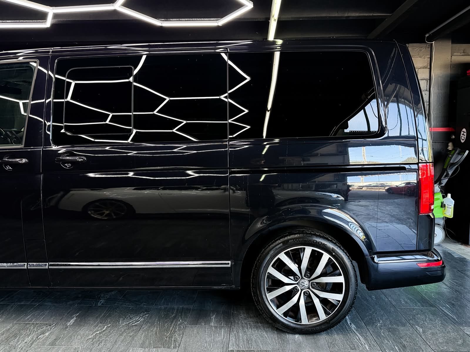 VW T6 Multivan 2.0 Bi-TDI Highline 4Motion DSG, Diesel, Occasioni / Usate, Automatico - 6
