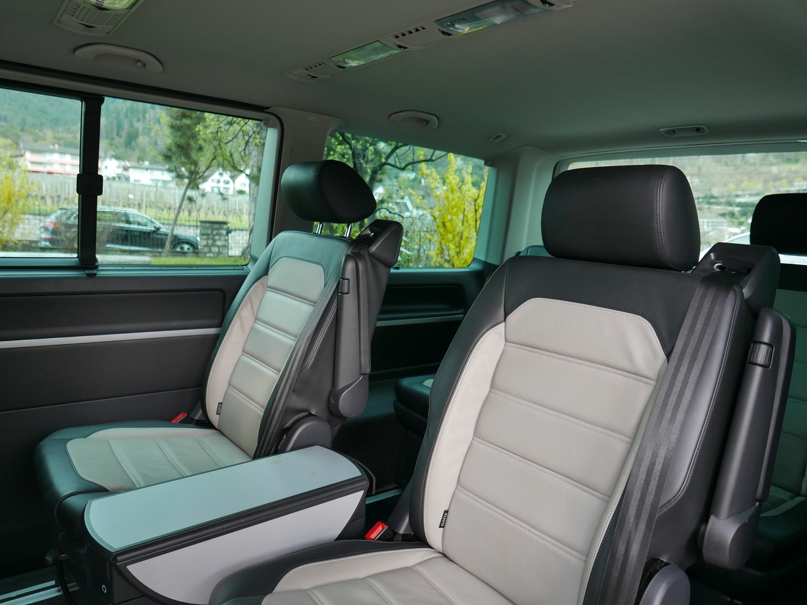 VW T6 Multivan 2.0 Bi-TDI Highline Liberty 4Mot. DSG, Diesel, Occasion / Gebraucht, Automatik - 6