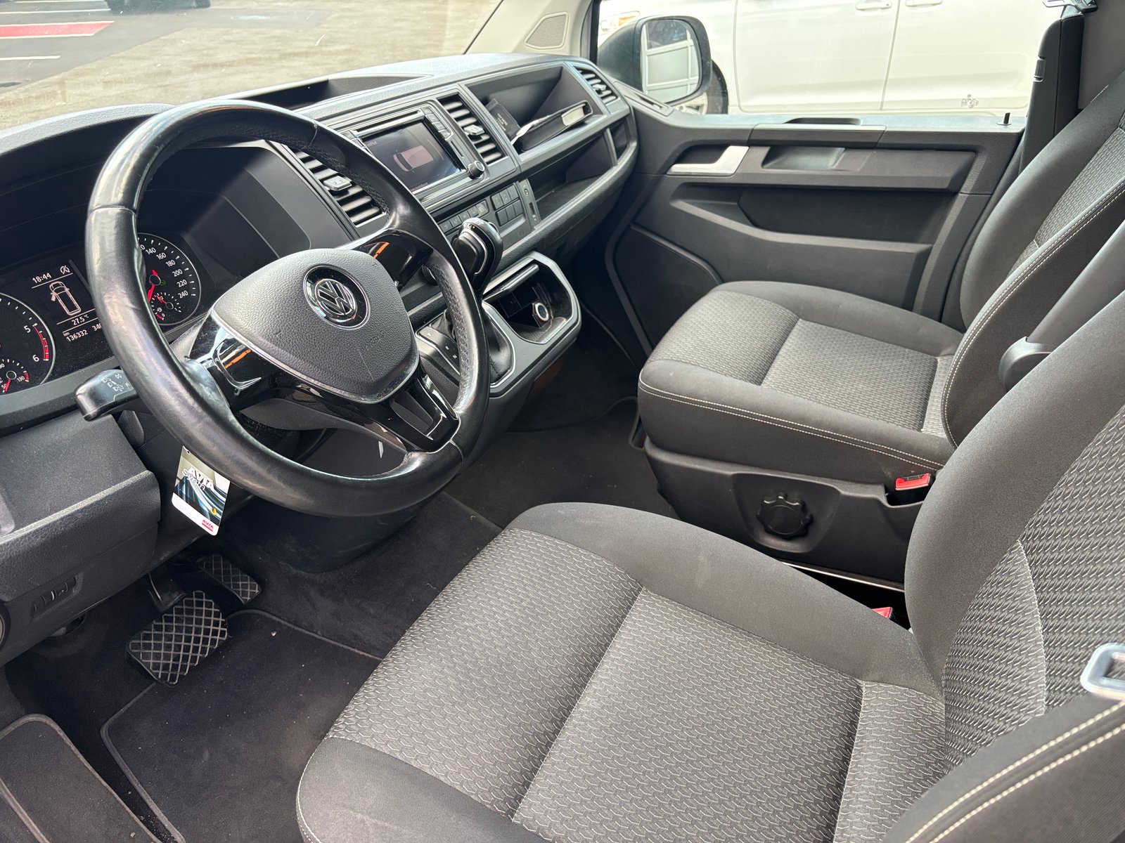 VW T6 Multivan 2.0 TDI Trendline 4Motion DSG, Diesel, Occasion / Utilisé, Automatique - 5