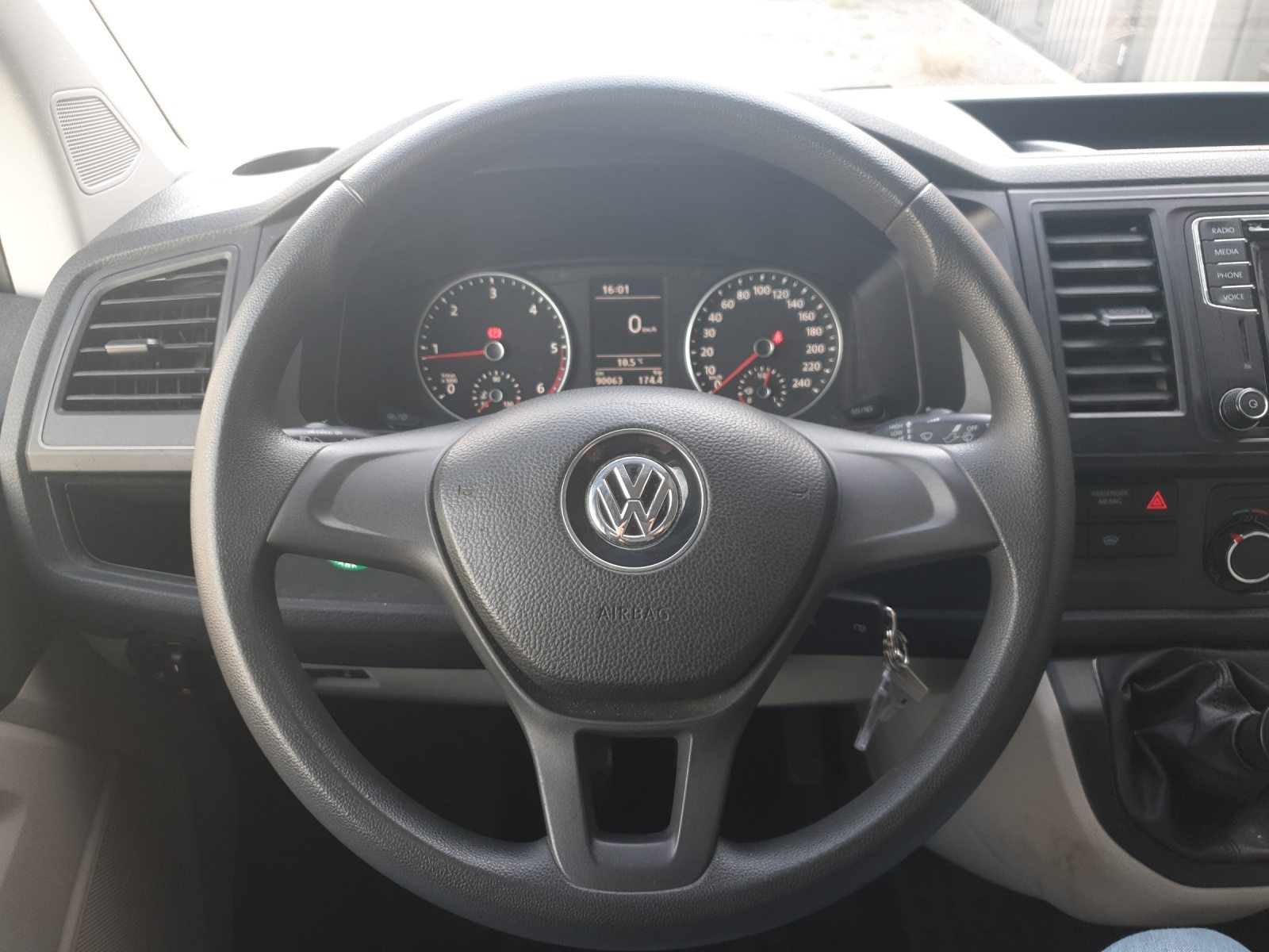 VW T6 Zugkopf AL-KO 4100mm, Diesel, Occasion / Utilisé, Manuelle - 6