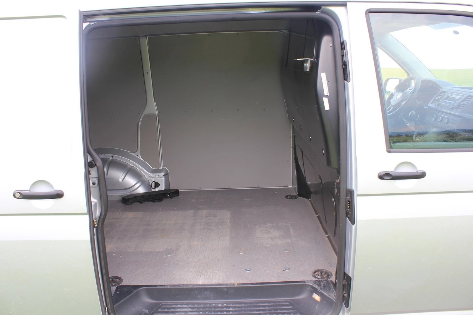 VW T6 2.0 TDI 4Motion **Zahnriemen ersetzt***, Diesel, Occasion / Gebraucht, Handschaltung - 7