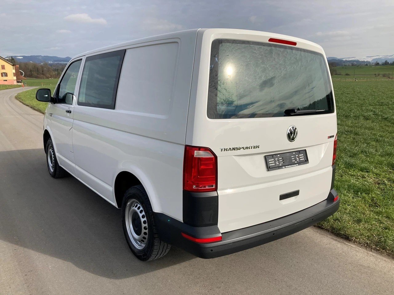 VW T6 2.0 TDI 4Motion DSG, Diesel, Second hand / Used, Automatic - 4