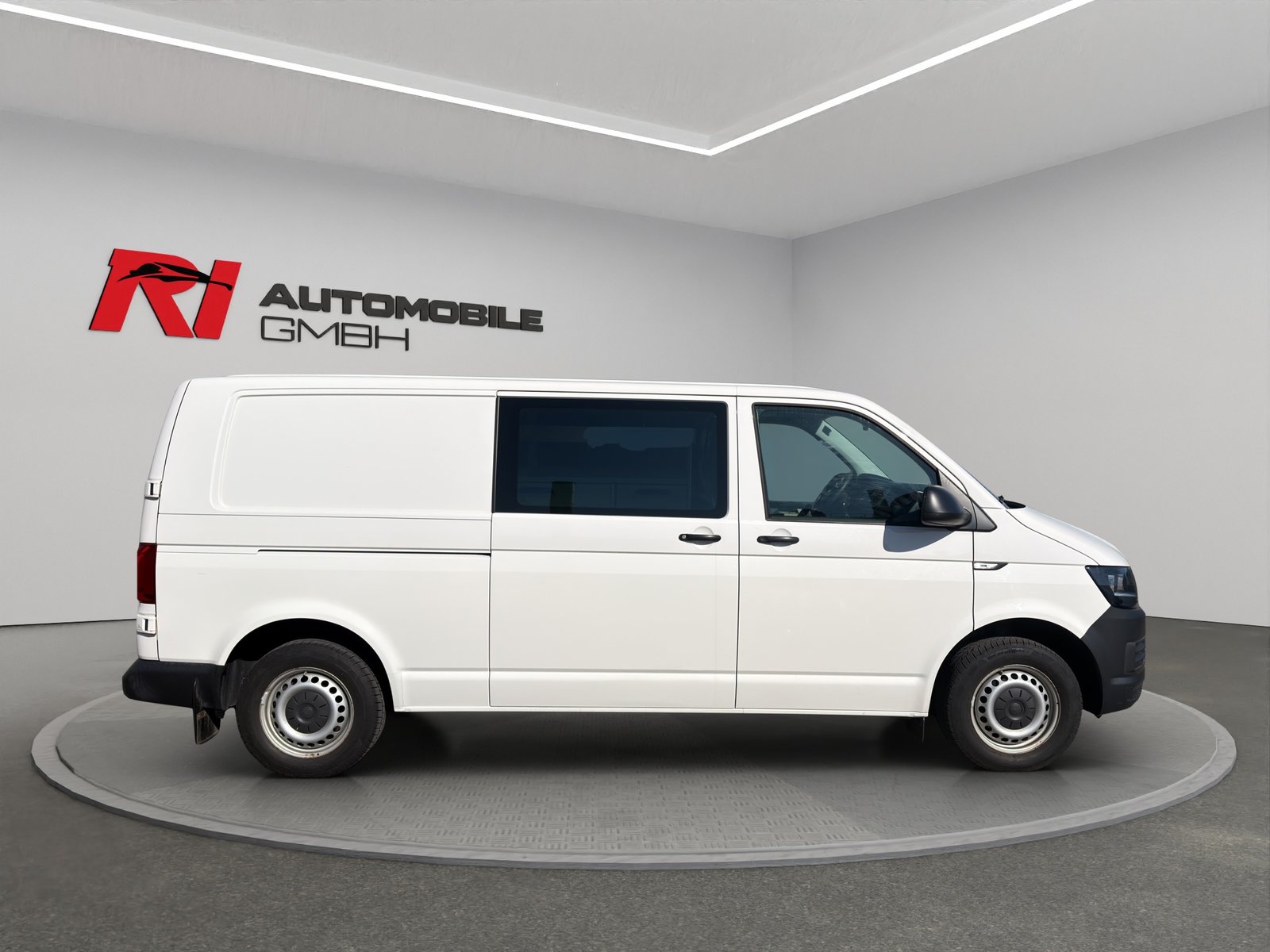 VW T6 2.0 TDI 4Motion DSG, Diesel, Second hand / Used, Automatic - 4