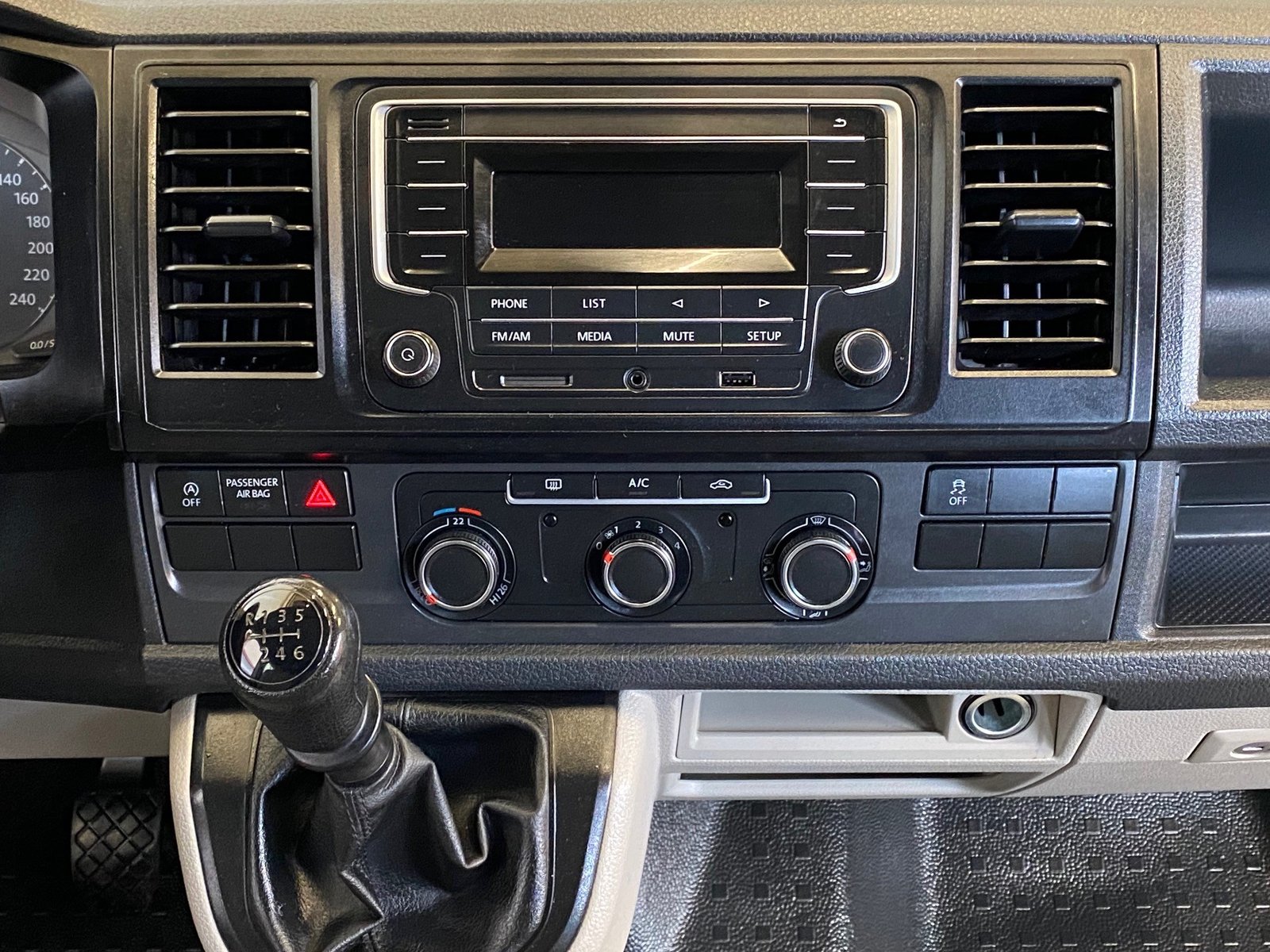 VW T6 2.0 TDI 4Motion Allrad Doppelkabine DOKA, Diesel, Occasioni / Usate, Manuale - 3