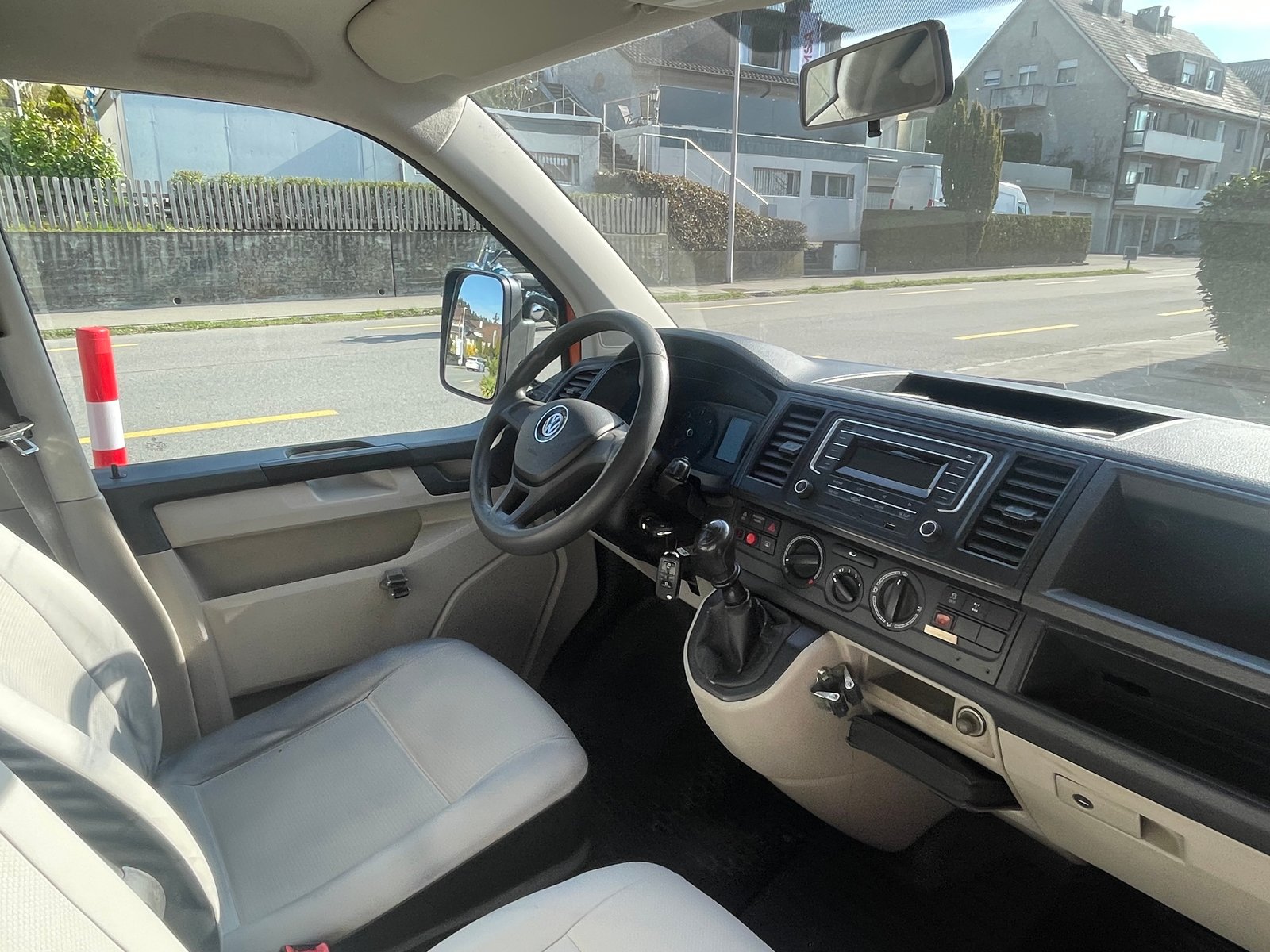 VW T6 2.0 TDI 4Motion, Diesel, Second hand / Used, Manual - 6