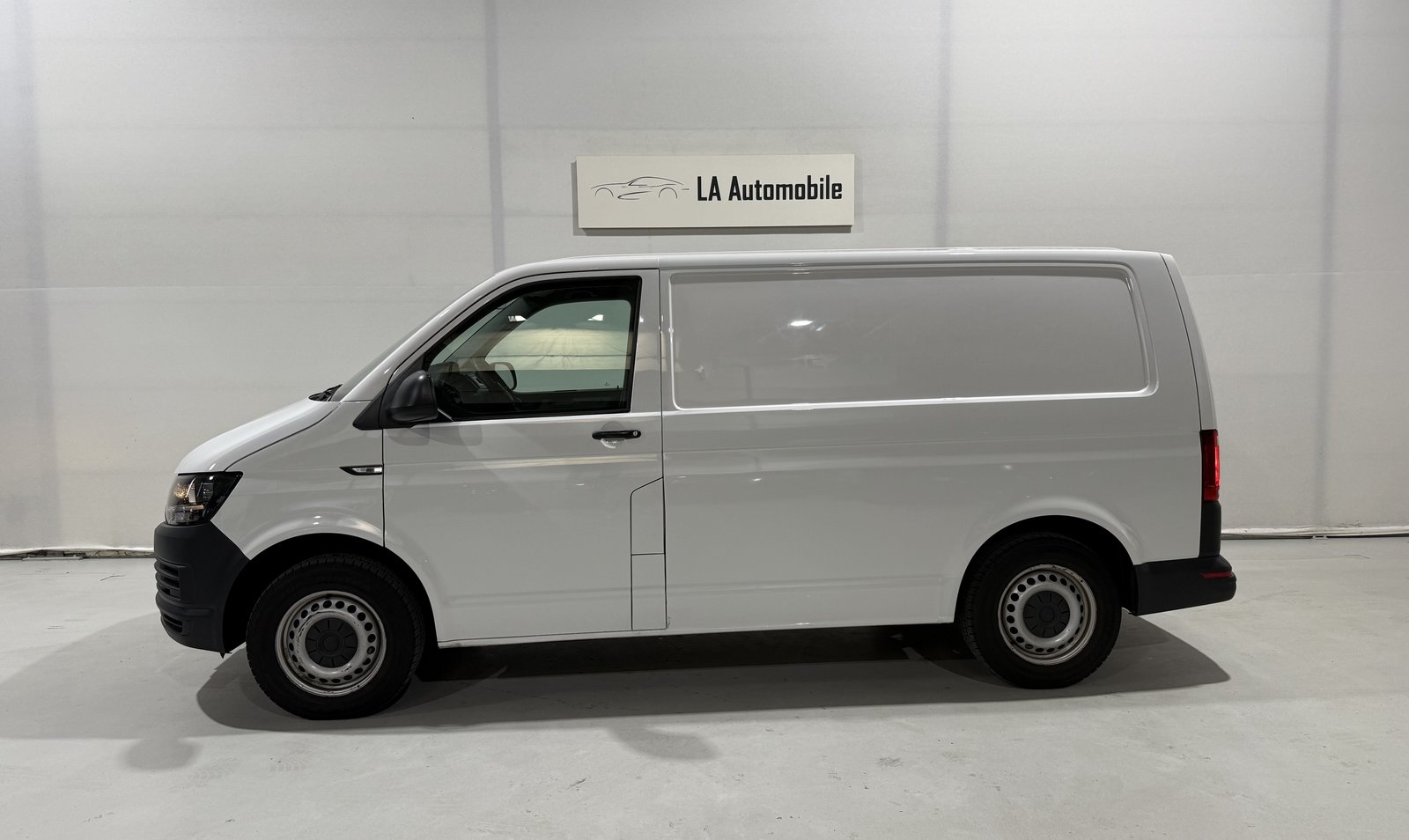 VW T6 2.0 TDI Entry inklusive Werkzeugeinrichtung (CH Fahrze, Diesel, Occasion / Utilisé, Manuelle - 3