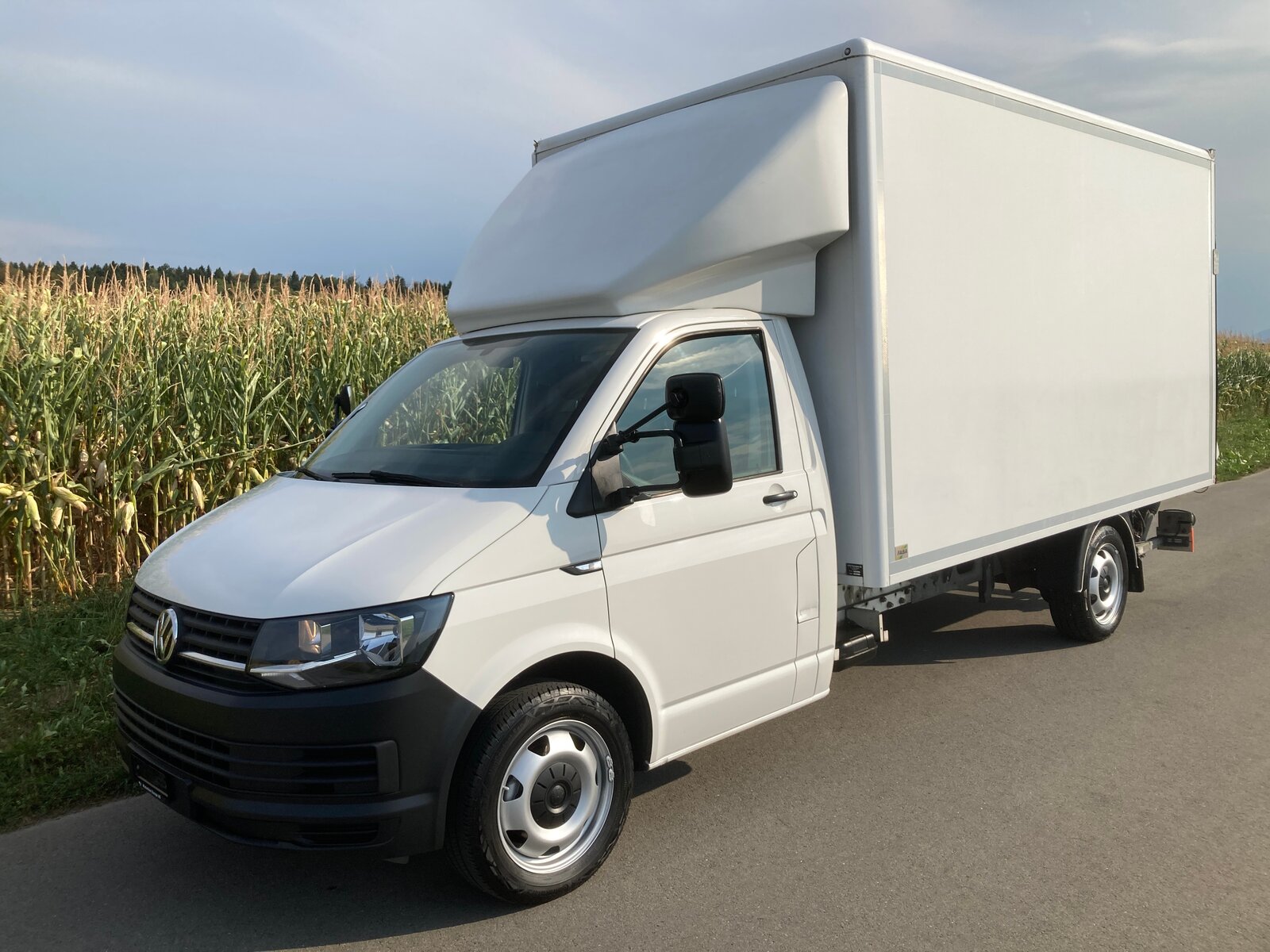 VW T6 2.0 TDI Kasten mit Hebebühne