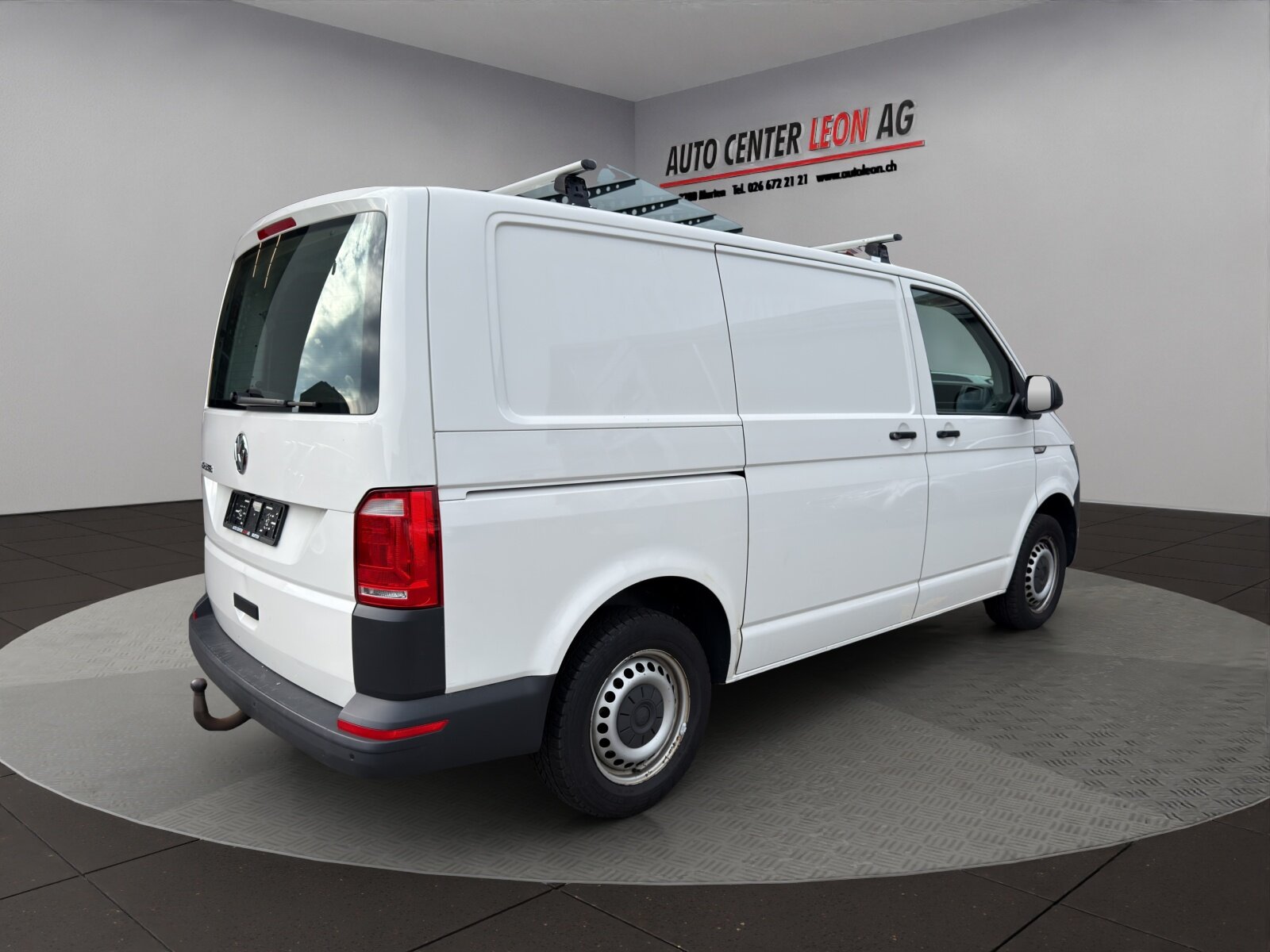VW T6 2.0 TDI 4Motion, Diesel, Second hand / Used, Manual - 6