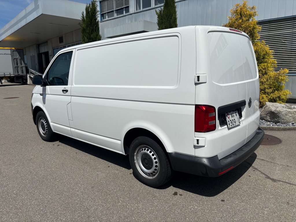 VW T6 2.0 TDI 150, Diesel, Second hand / Used, Manual - 4