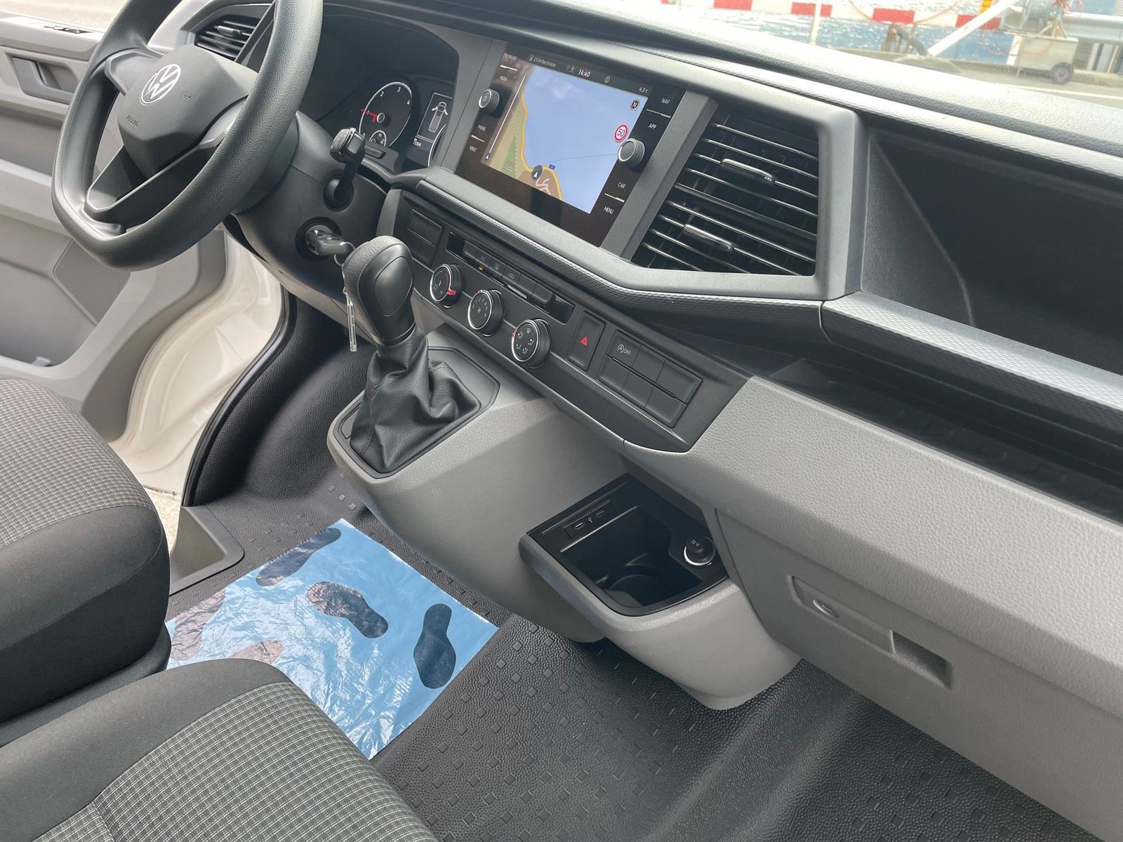 VW T6.1 Kombi 3000 2.0 TDI 150 DSG, Diesel, Occasion / Utilisé, Automatique - 5