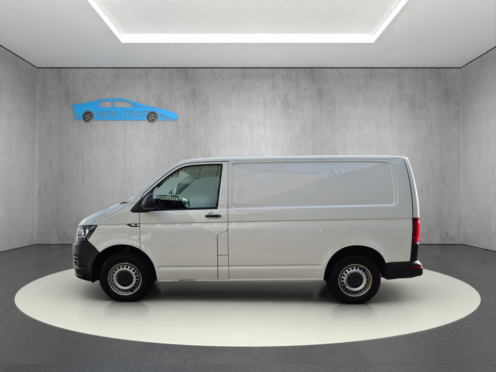 VW T6, Diesel, Second hand / Used, Manual - 2