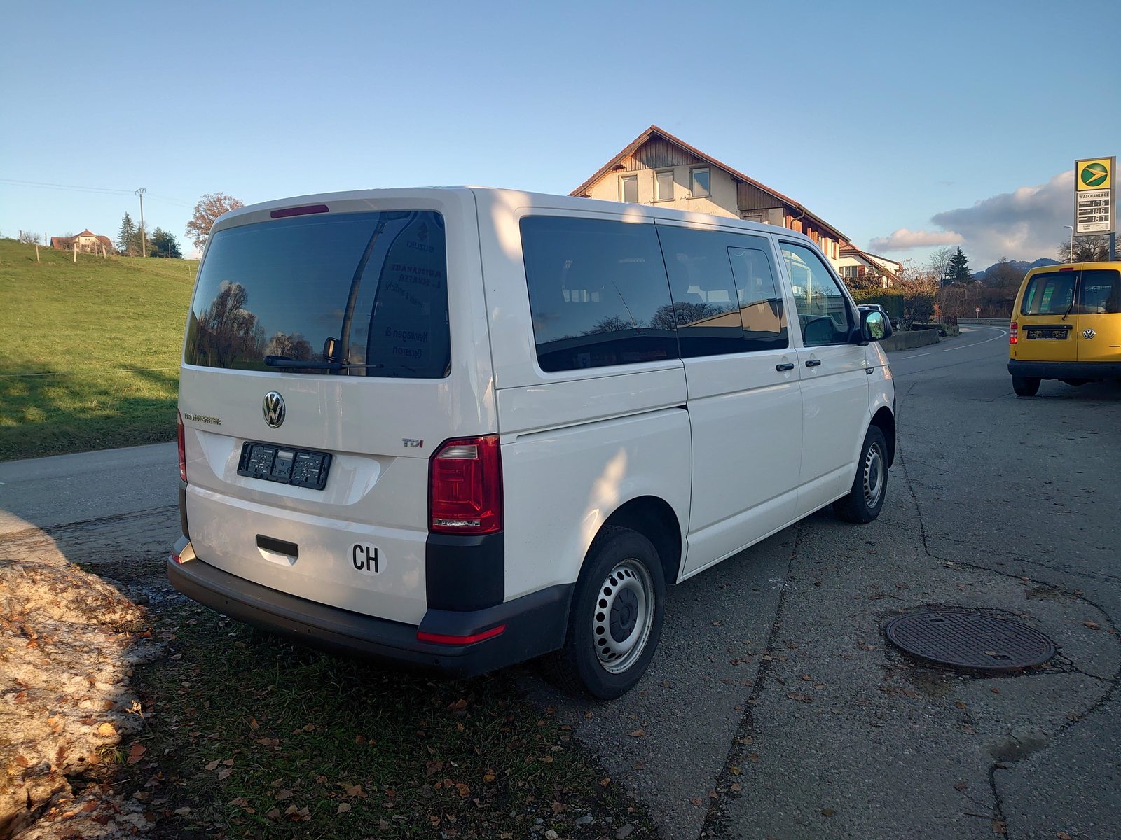 VW T6 Kombi 3000 2.0 TDI 150 DSG, Diesel, Occasion / Gebraucht, Automatik - 3