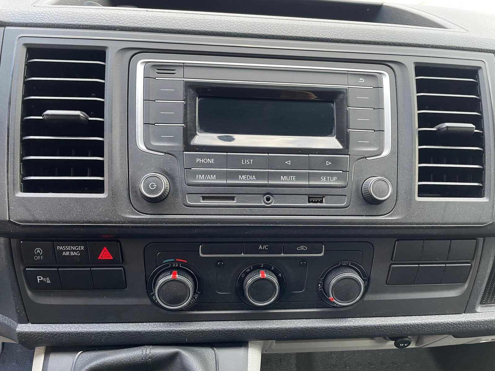 VW T6 Kaw. hoch-lang 2.0 TDI 102, Diesel, Occasion / Utilisé, Manuelle - 7