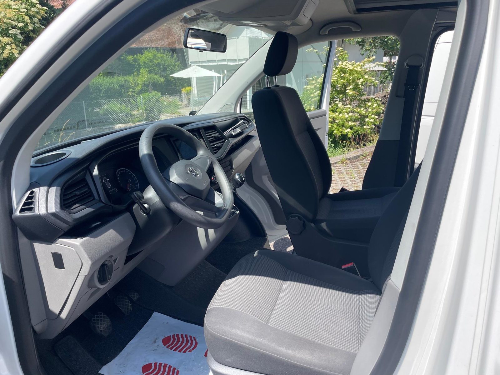 VW T6.1 Kaw. 3000 2.0 TDI 110, Diesel, Occasion / Gebraucht, Handschaltung - 4