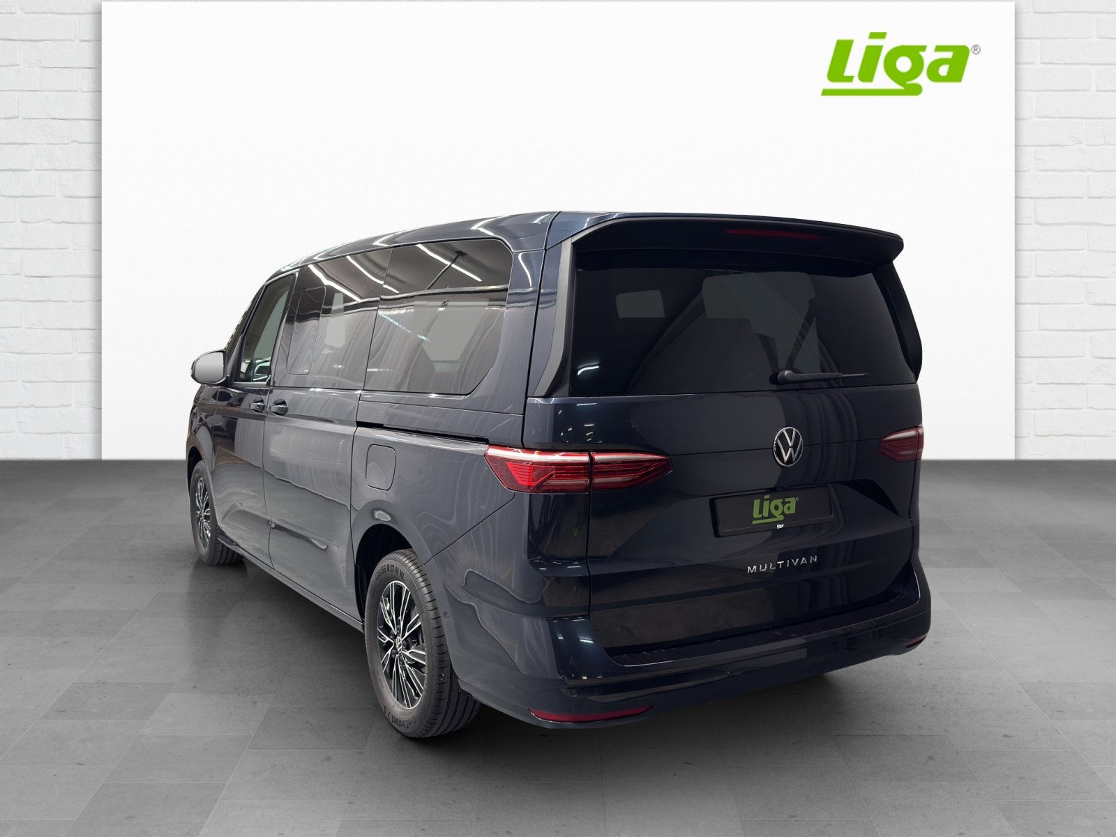 VW T7 Multivan lang 2.0 TSI Liberty DSG, Essence, Voiture nouvelle, Automatique - 4