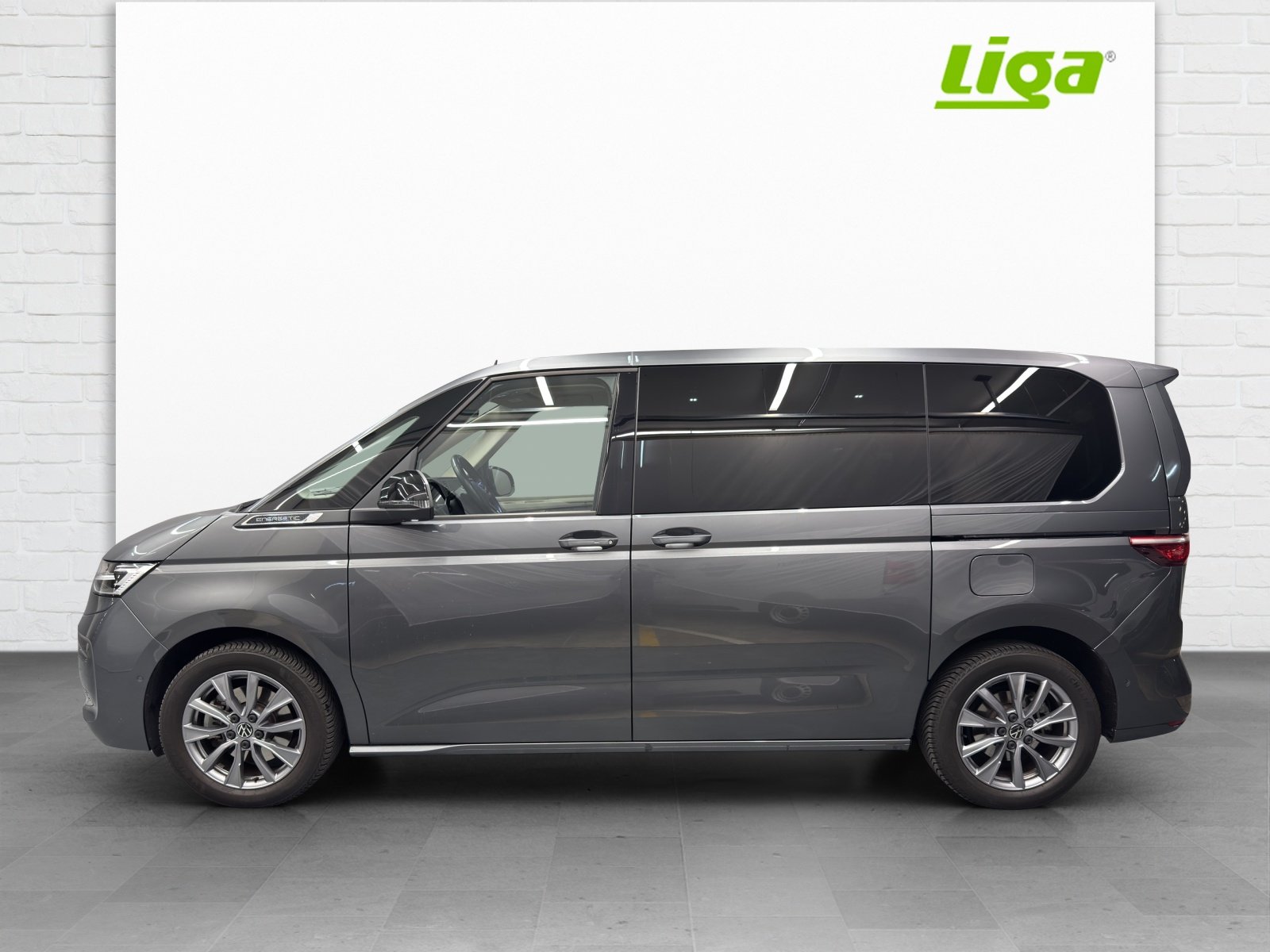 VW T7 Multivan kurz 1.4 eHybrid Life Edition D