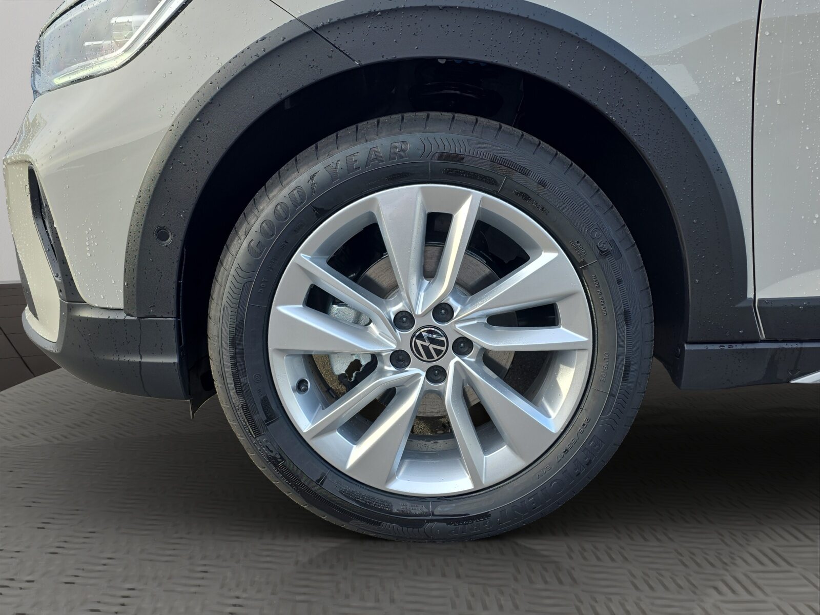VW Taigo UNITED, Petrol, New car, Automatic - 7