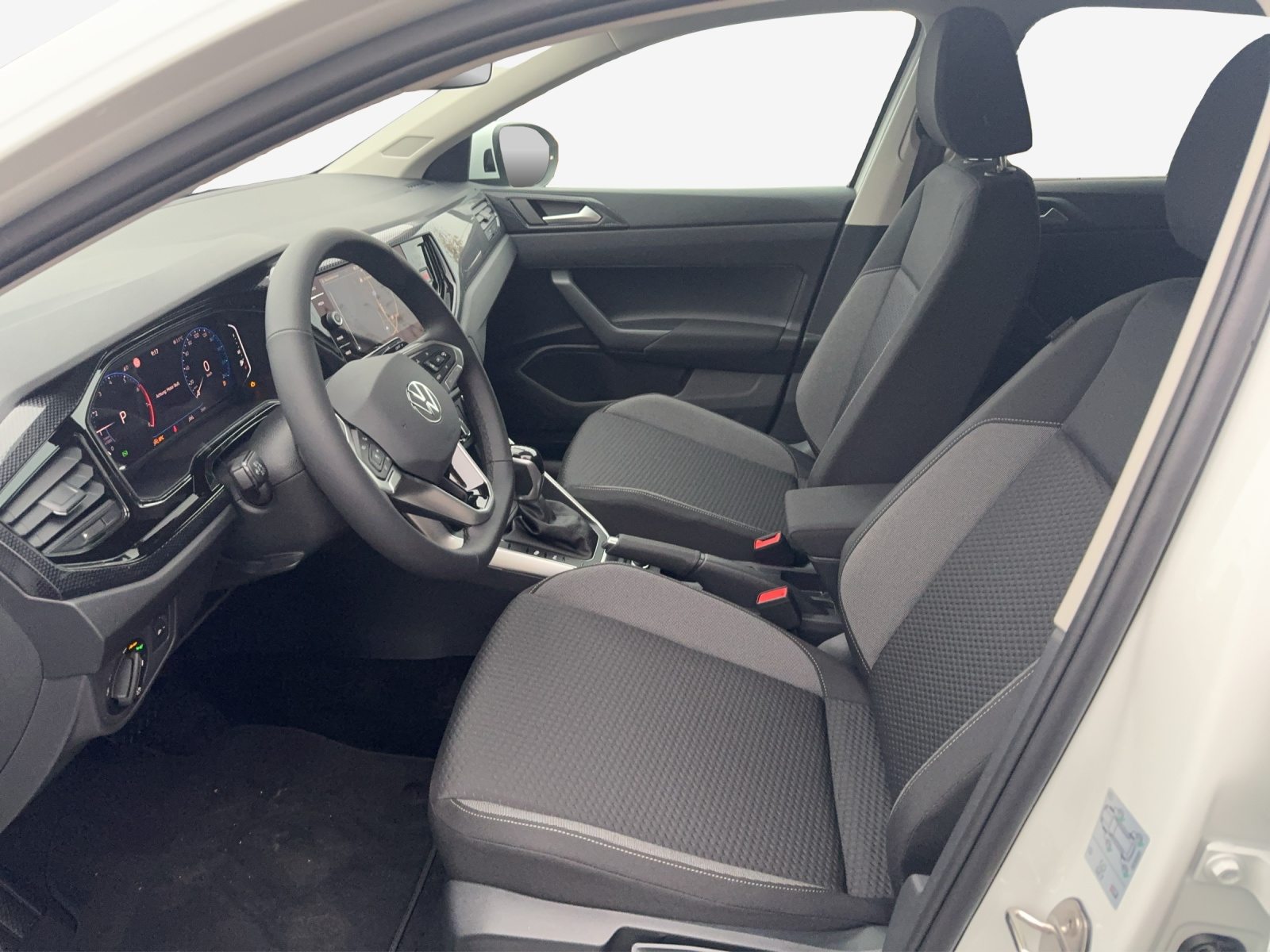 VW Taigo UNITED, Essence, Occasion / Utilisé, Automatique - 5