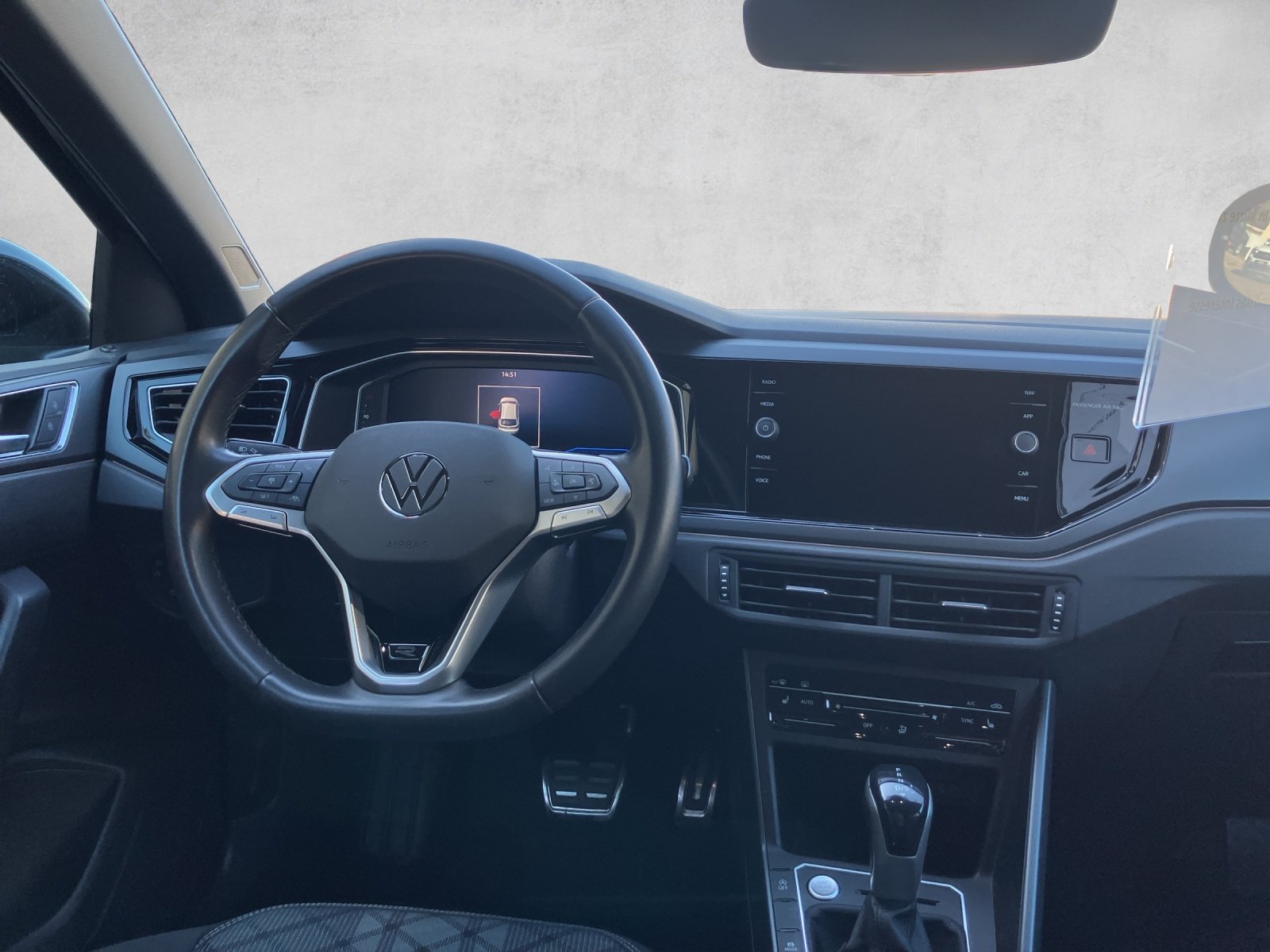 VW Taigo 1.5 TSI R-Line DSG, Benzin, Occasion / Gebraucht, Automatik - 5