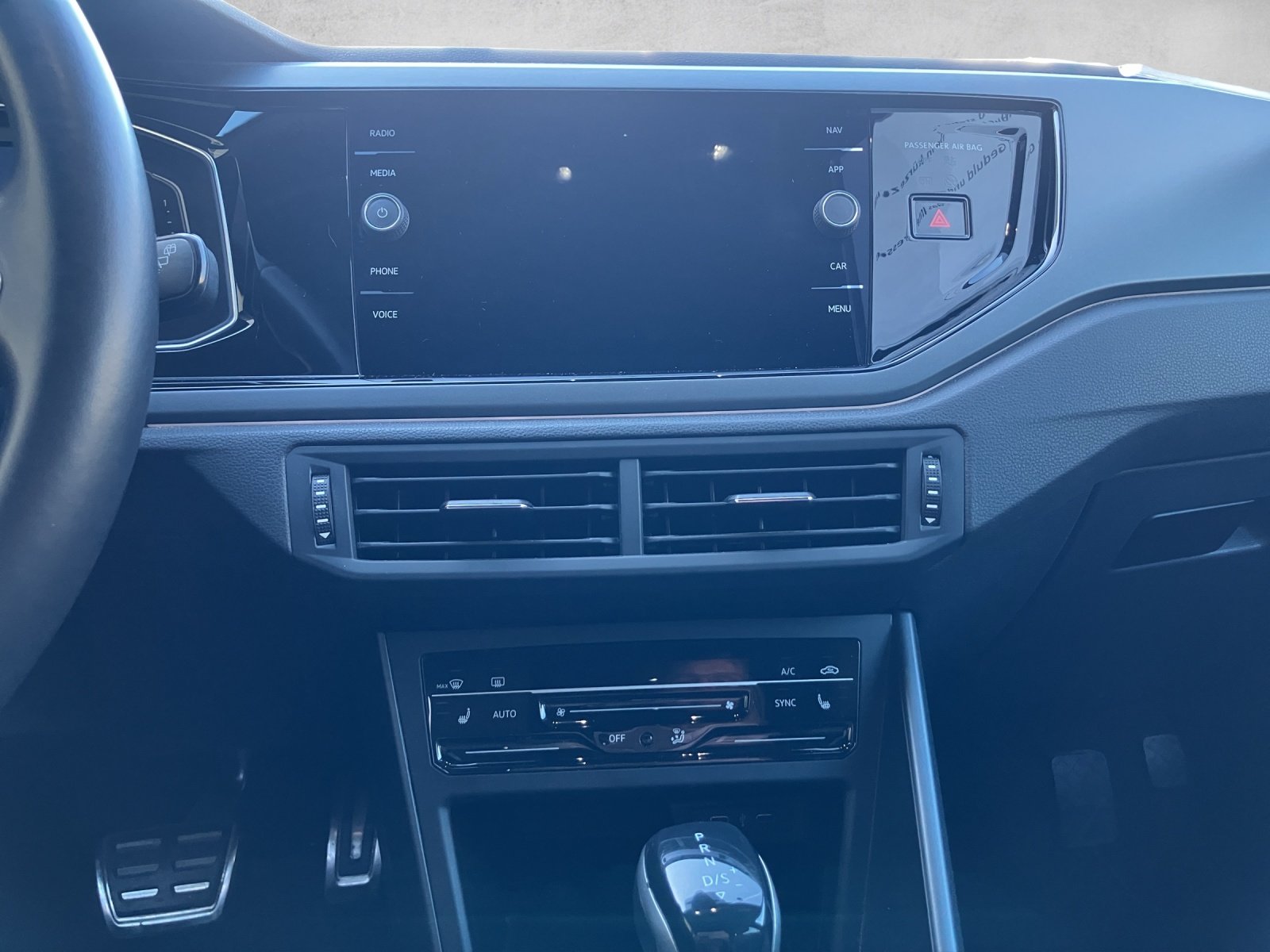VW Taigo 1.5 TSI R-Line DSG, Benzin, Occasion / Gebraucht, Automatik - 6