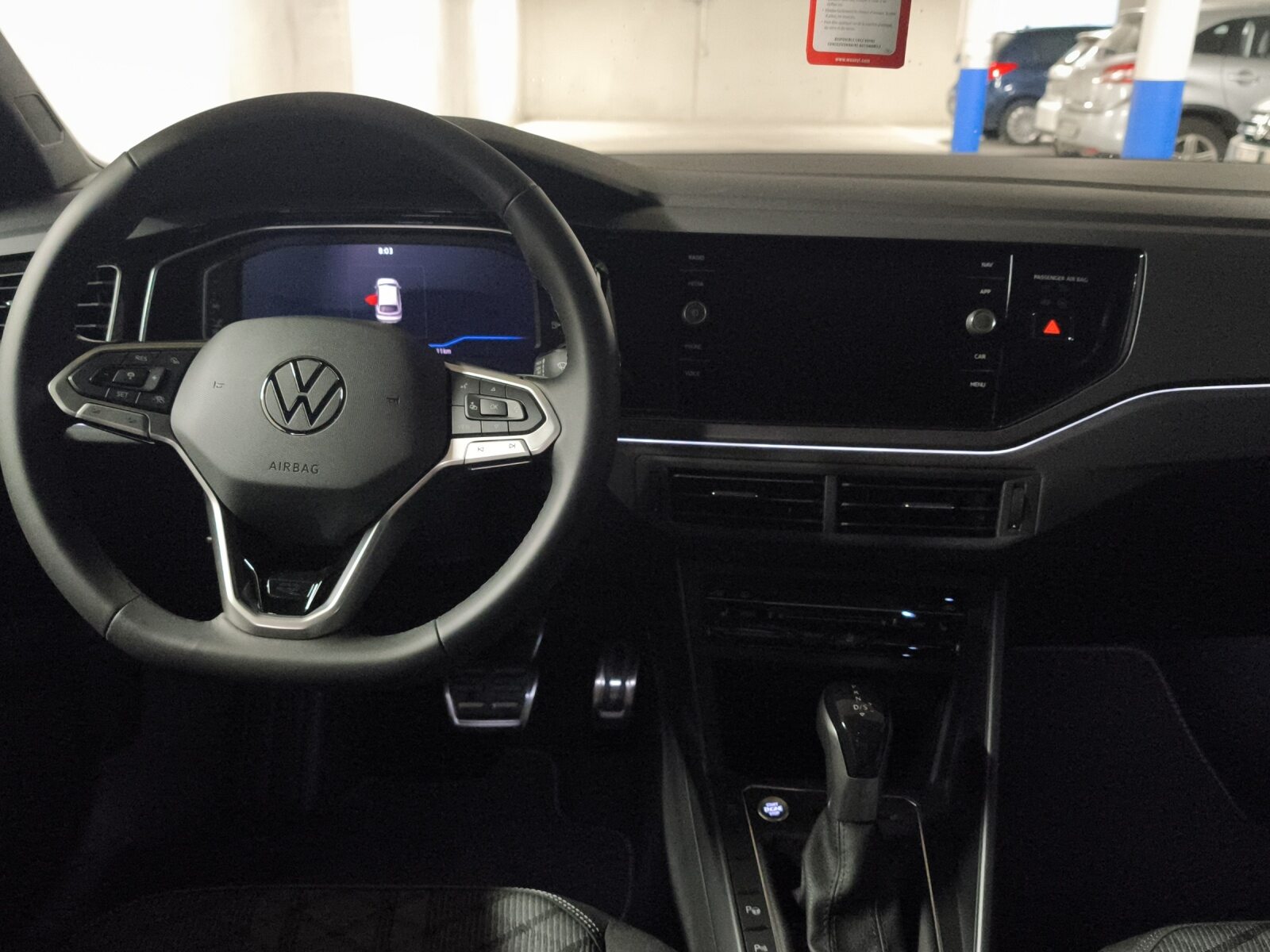 VW Taigo R-Line, Benzin, Occasion / Gebraucht, Automatik - 7