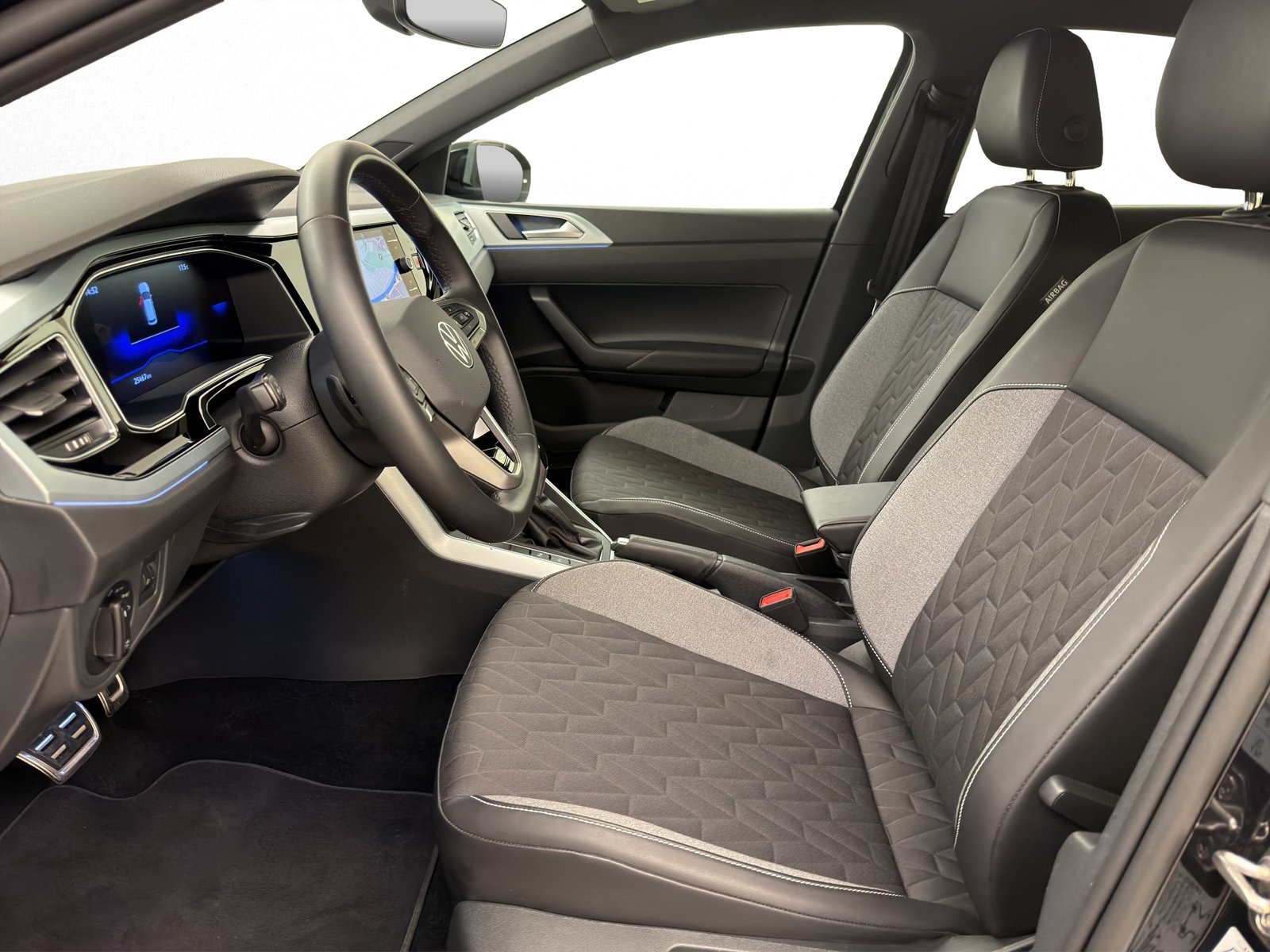 VW Taigo 1.0 TSI Goal DSG, Benzin, Occasion / Gebraucht, Automatik - 6