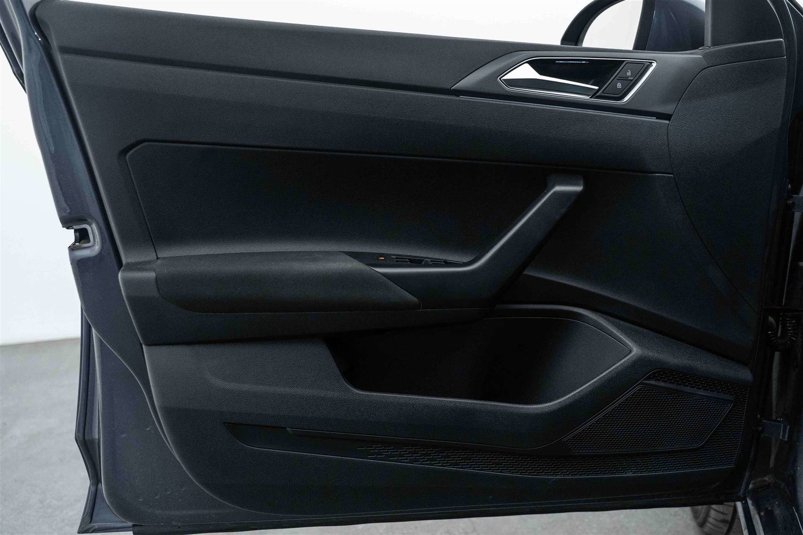 VW Taigo 1.0 TSi R-Line DSG-Automat, Benzin, Occasion / Gebraucht, Automatik - 7