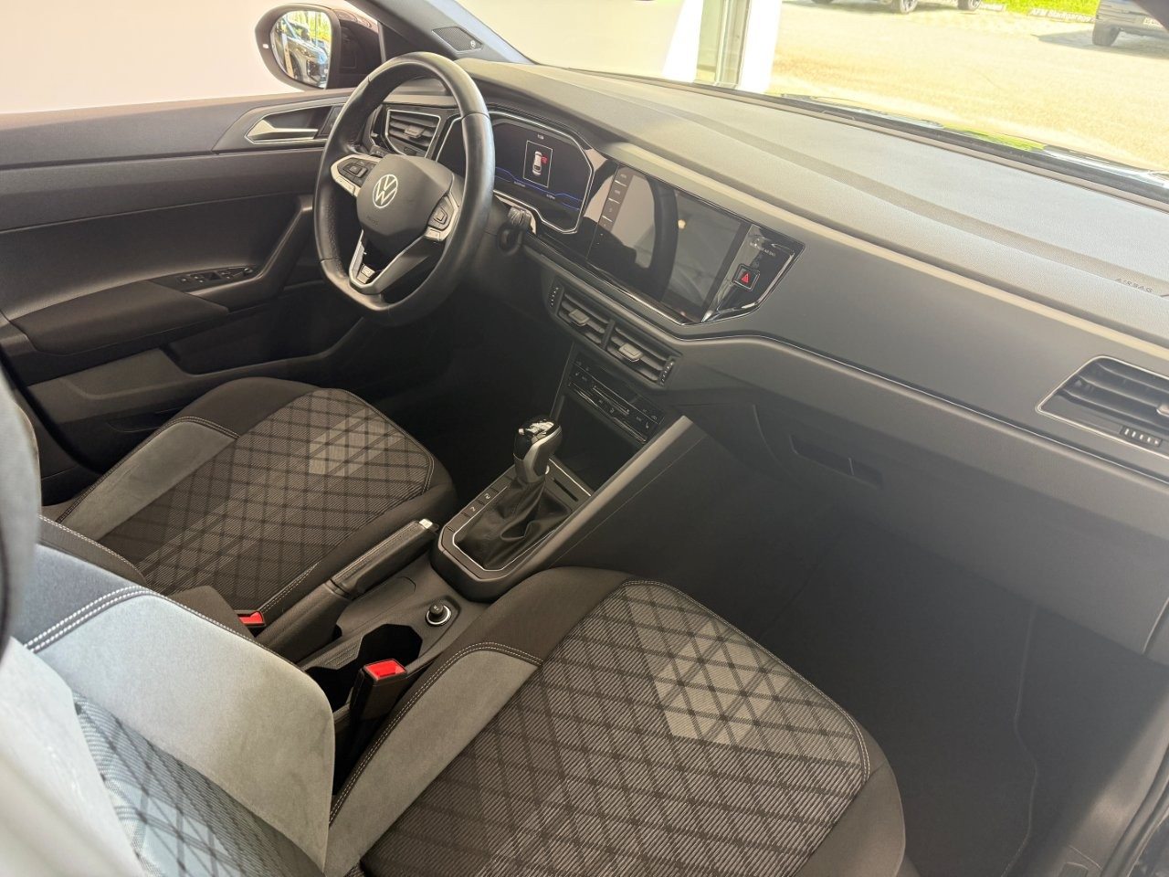 VW Taigo R-Line, Essence, Occasion / Utilisé, Automatique - 6