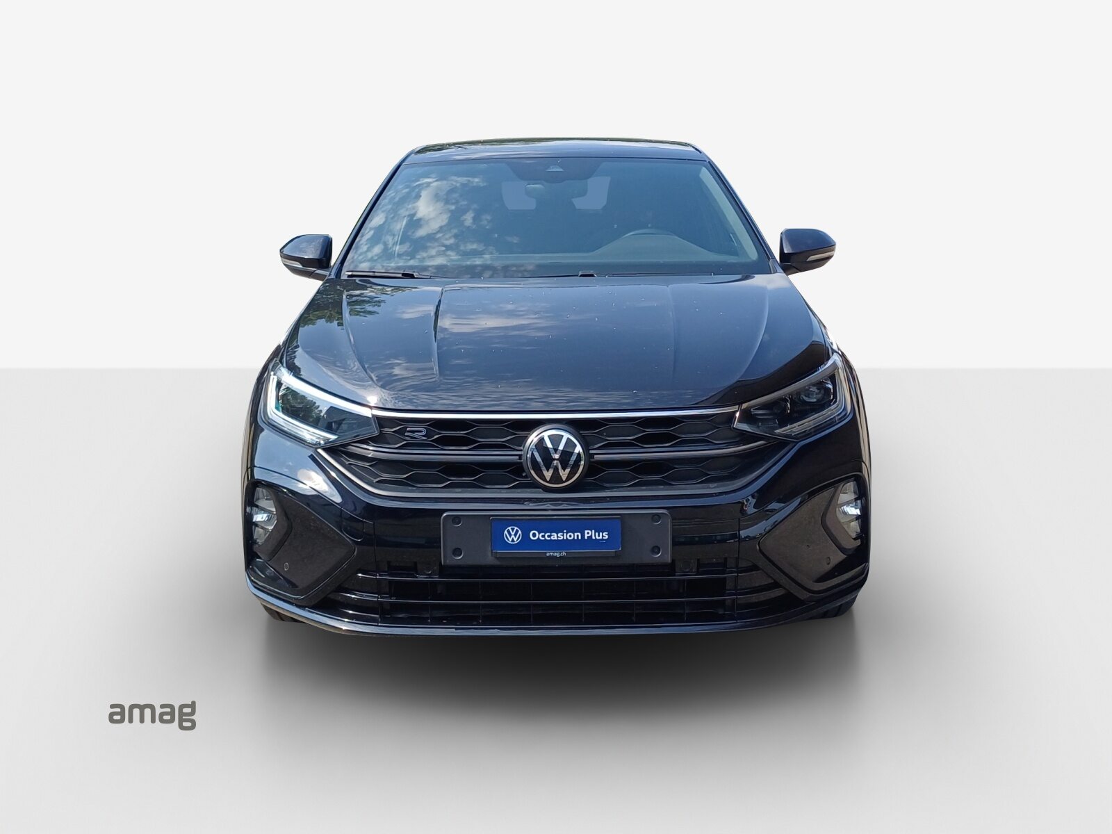 VW Taigo R-Line, Petrol, Second hand / Used, Automatic - 7