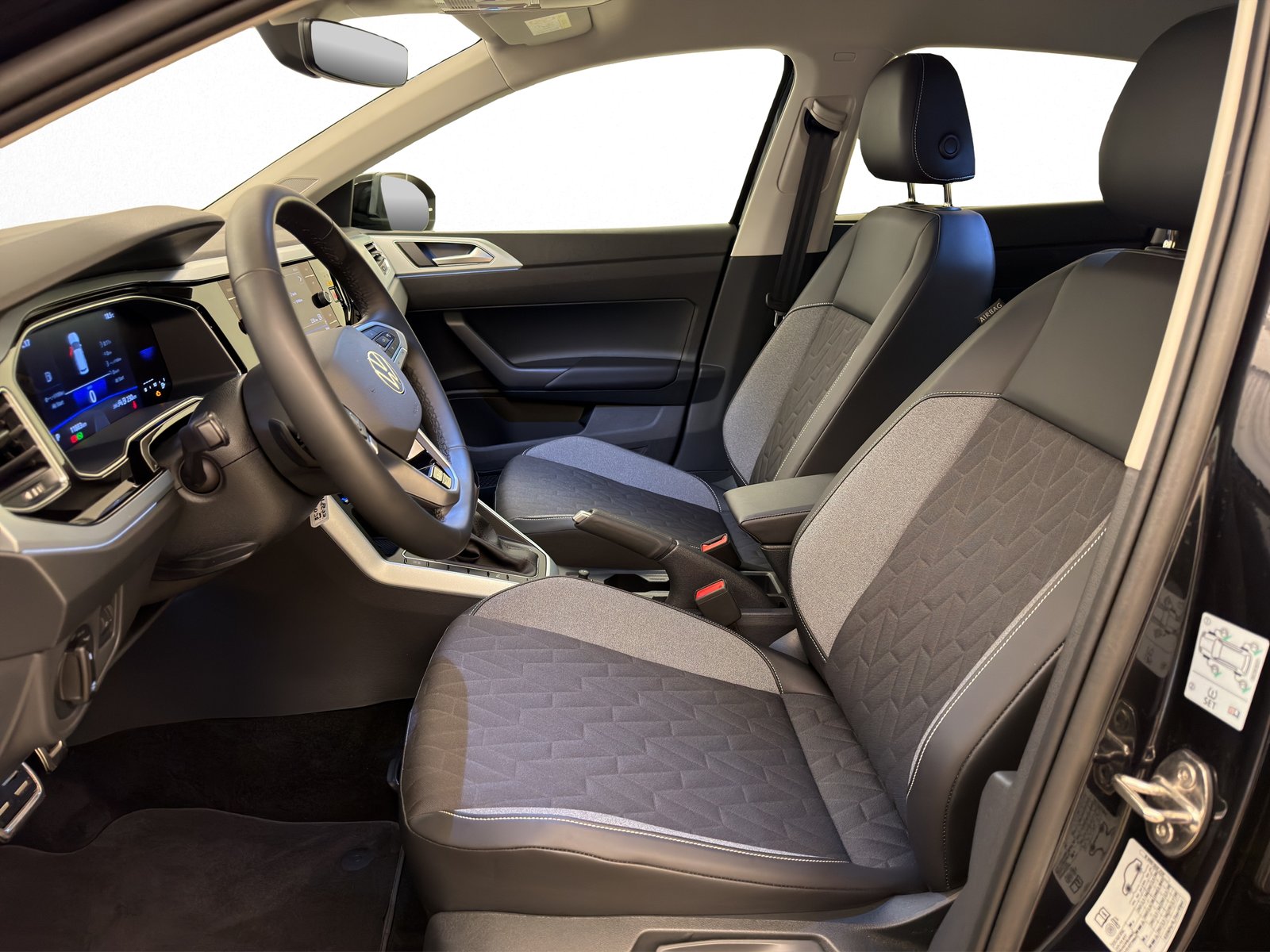 VW Taigo 1.0 TSI Goal DSG, Benzin, Occasion / Gebraucht, Automatik - 6
