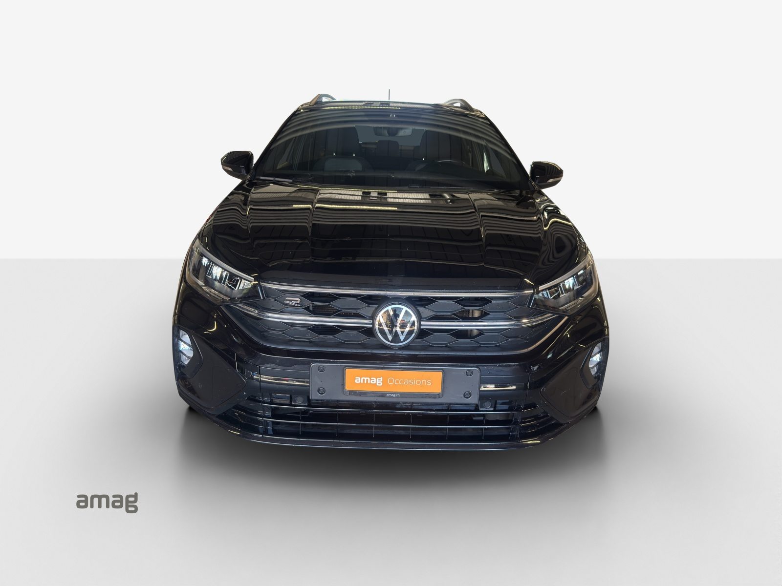VW Taigo R-Line, Petrol, Second hand / Used, Automatic - 7