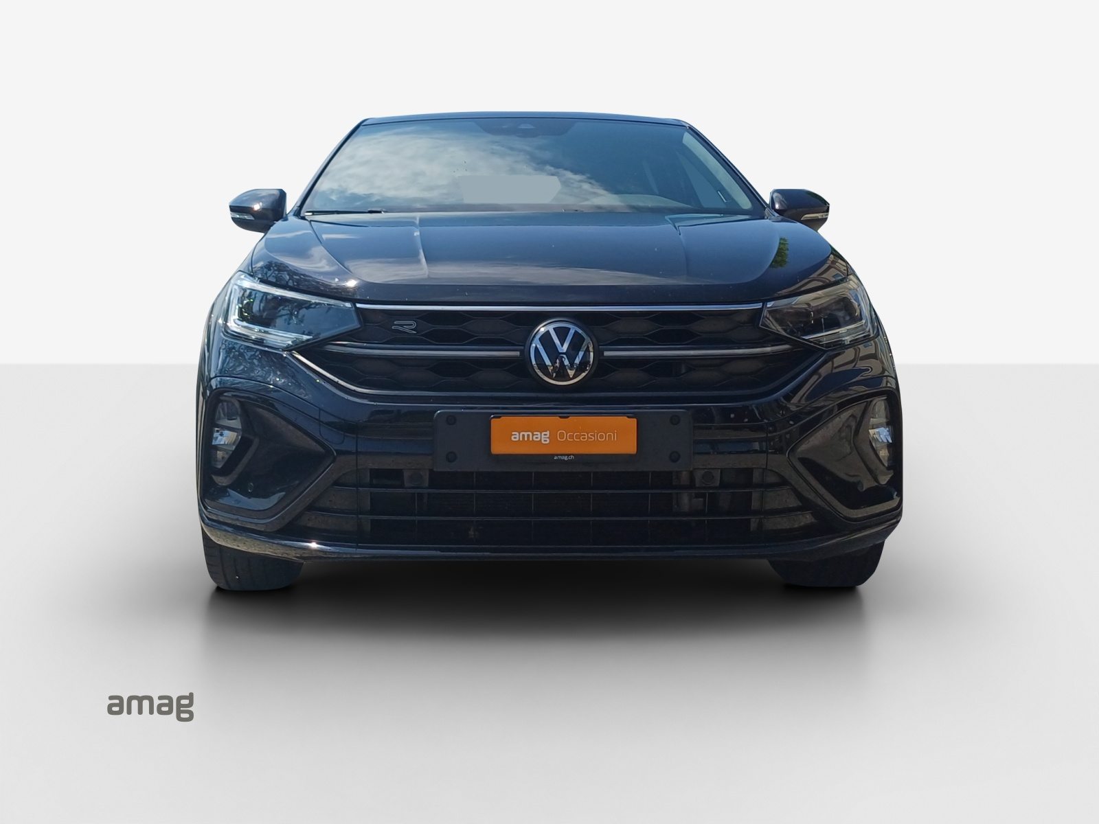 VW Taigo R-Line, Petrol, Second hand / Used, Automatic - 7
