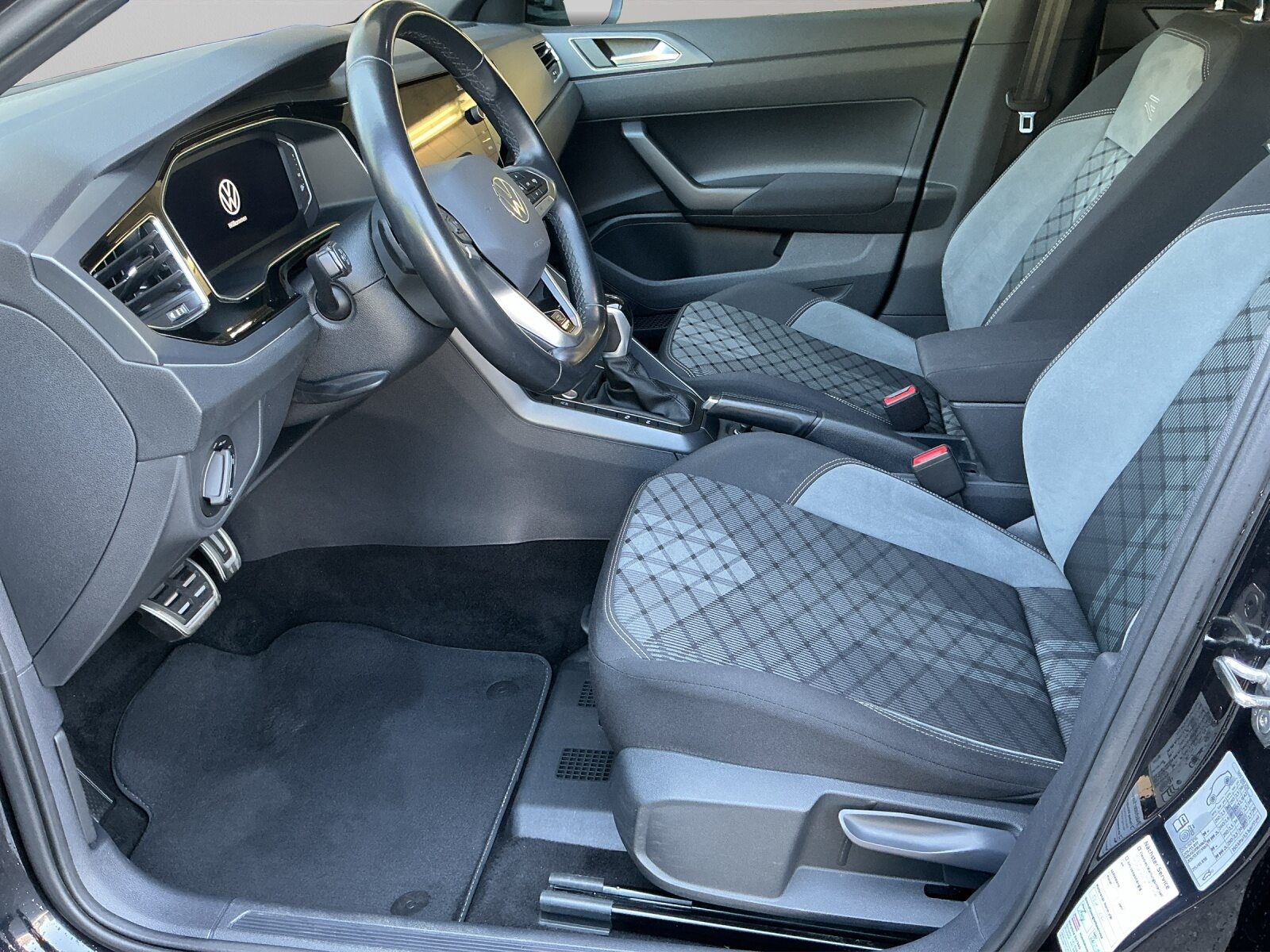 VW Taigo R-Line, Essence, Occasion / Utilisé, Automatique - 5