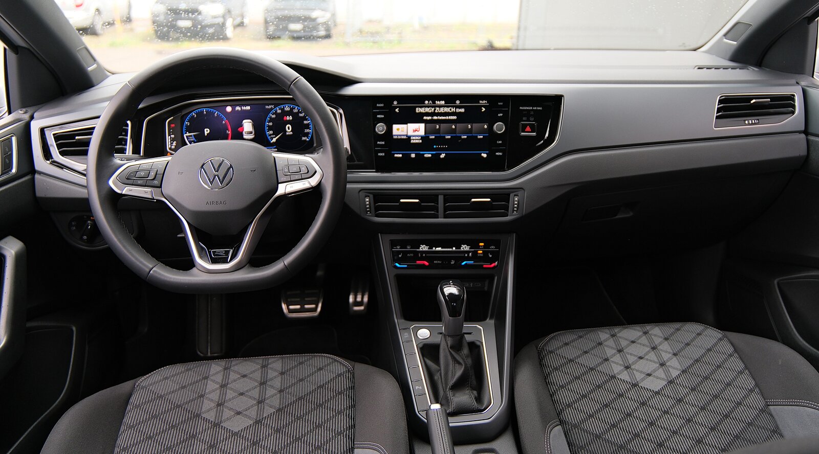 VW Taigo 1.0 TSI R-Line DSG, Essence, Occasion / Utilisé, Automatique - 4